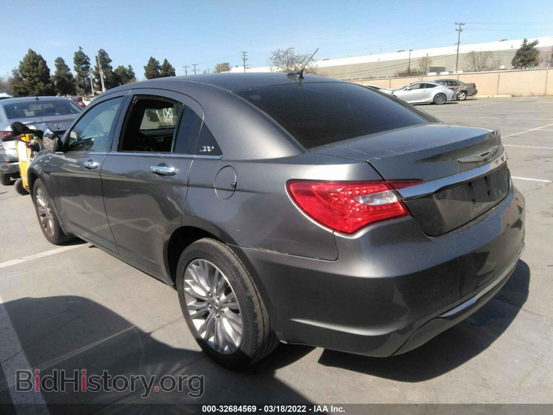 2011 CHRYSLER 200 - VIN: 1C3BC2FB2BN611503 - Фото 3