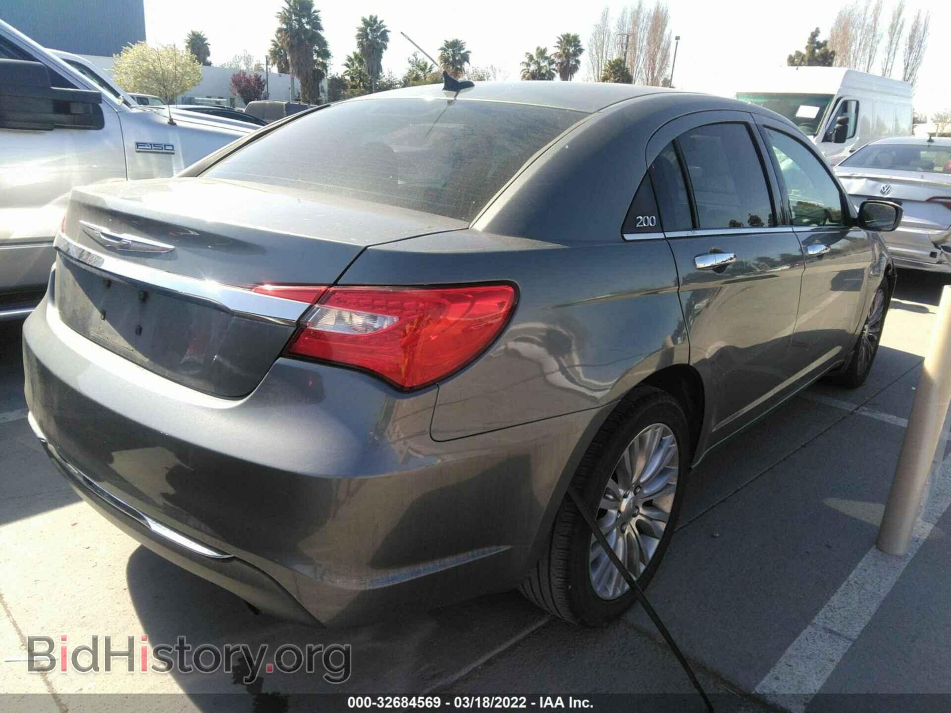 2011 CHRYSLER 200 - VIN: 1C3BC2FB2BN611503 - Фото 4