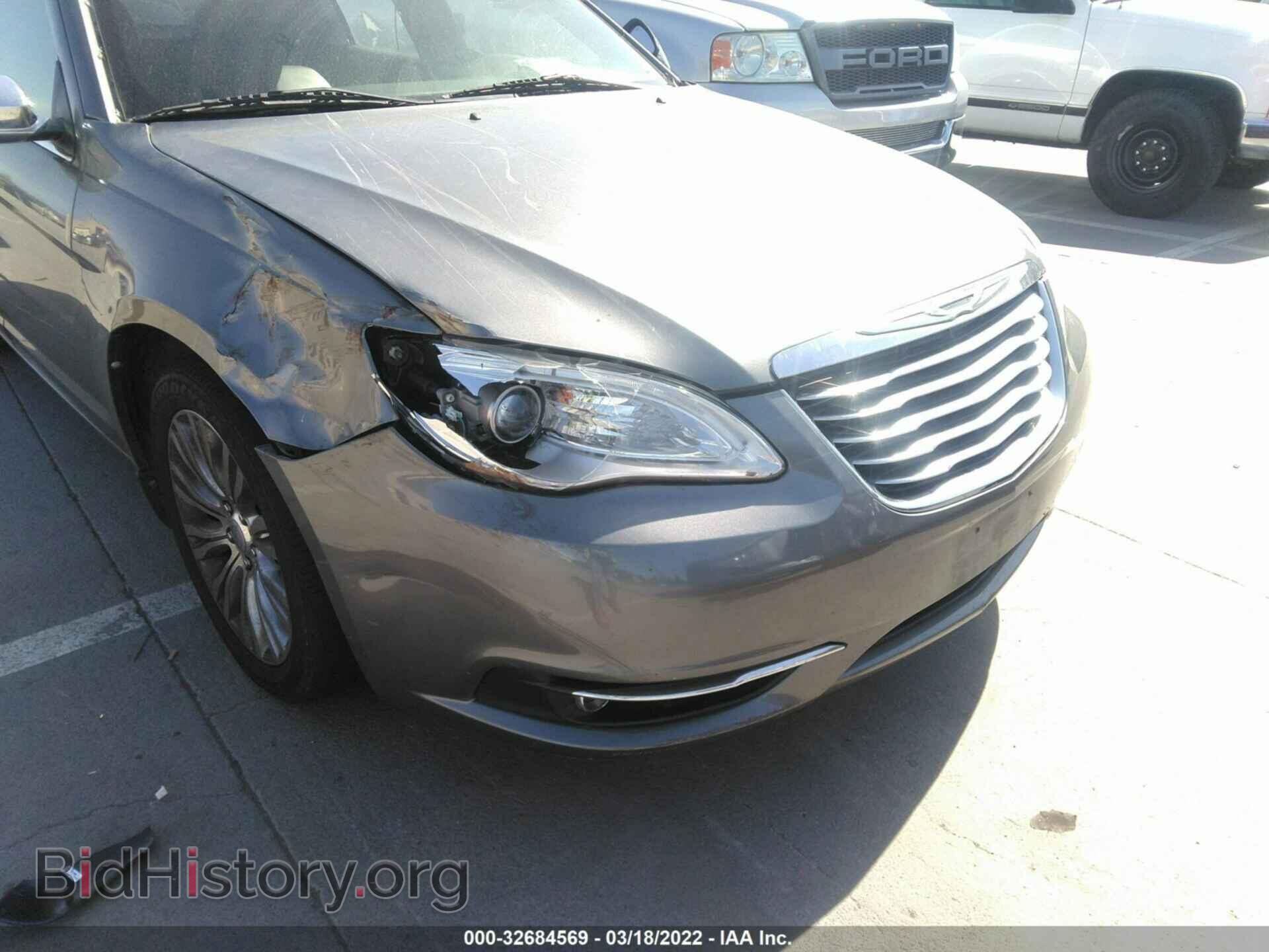 2011 CHRYSLER 200 - VIN: 1C3BC2FB2BN611503 - Фото 6