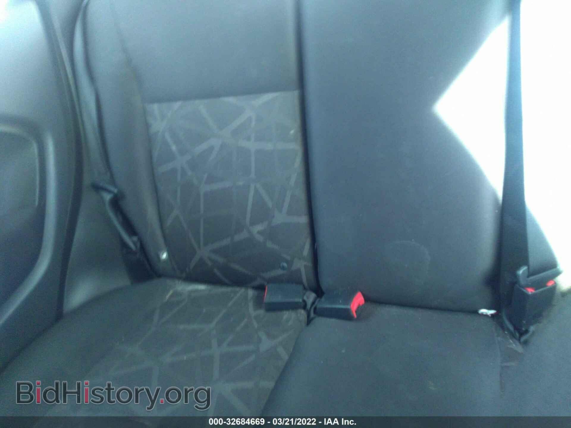 2011 FORD FIESTA - VIN: 3FADP4EJXBM145431 - Фото 8