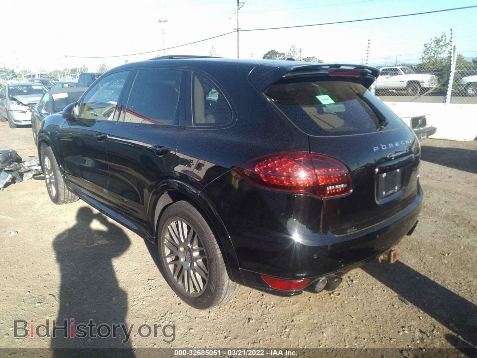 2013 PORSCHE CAYENNE - VIN: WP1AD2A21DLA78360 - Фото 3