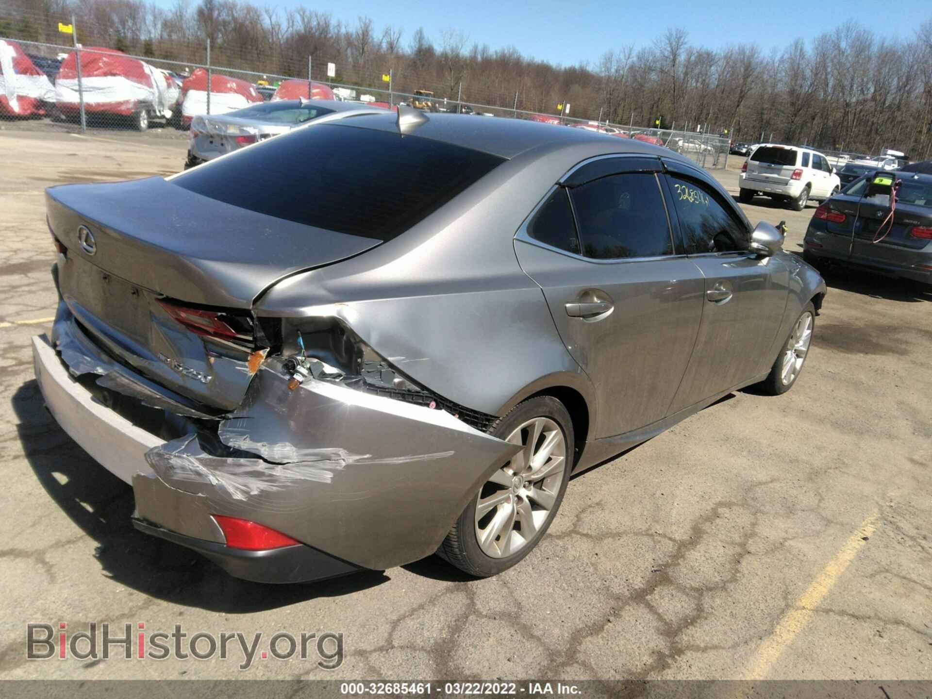 2015 LEXUS IS 250 - VIN: JTHCF1D24F5019111 - Photo 4