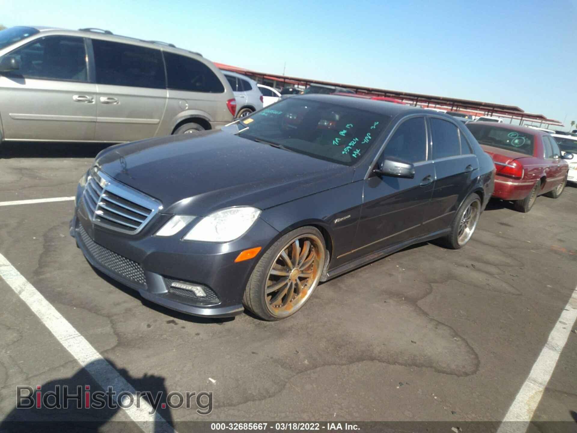 2011 MERCEDES-BENZ E-CLASS - VIN: WDDHF5GB9BA359324 - Фото 2