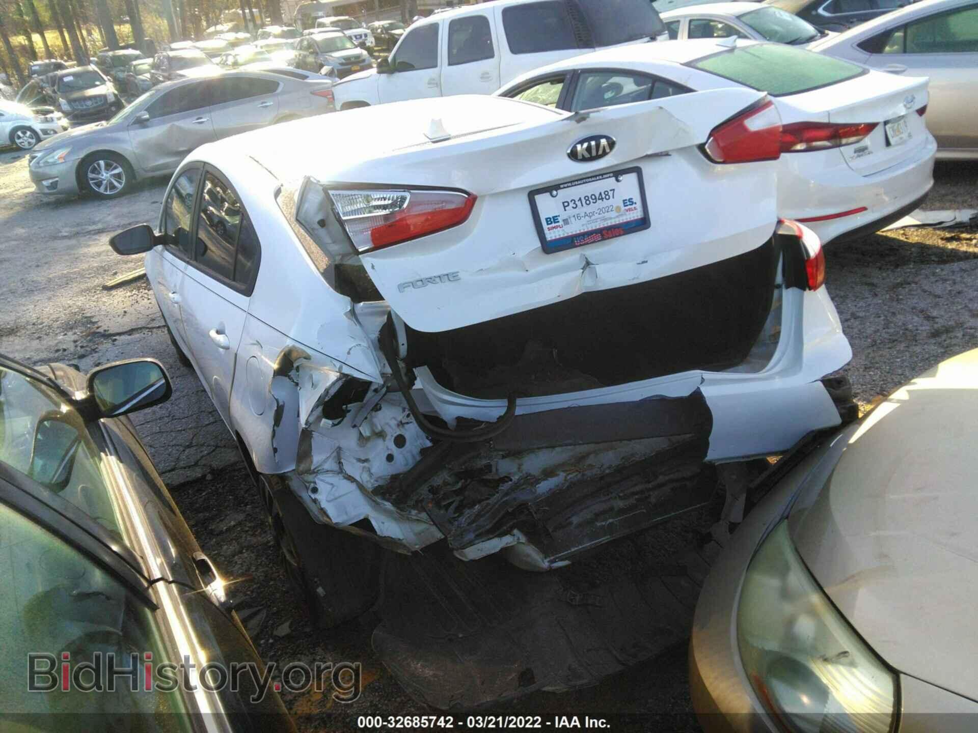 2015 KIA FORTE - VIN: KNAFX4A66F5327477 - Фото 3