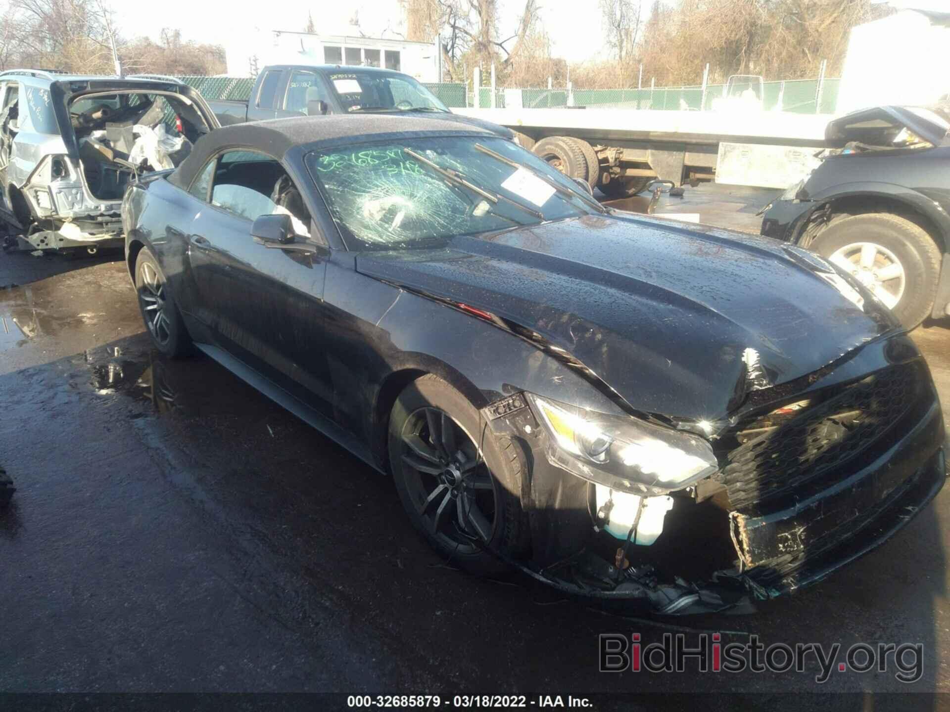 Photo 1FATP8UH0G5284885 - FORD MUSTANG 2016