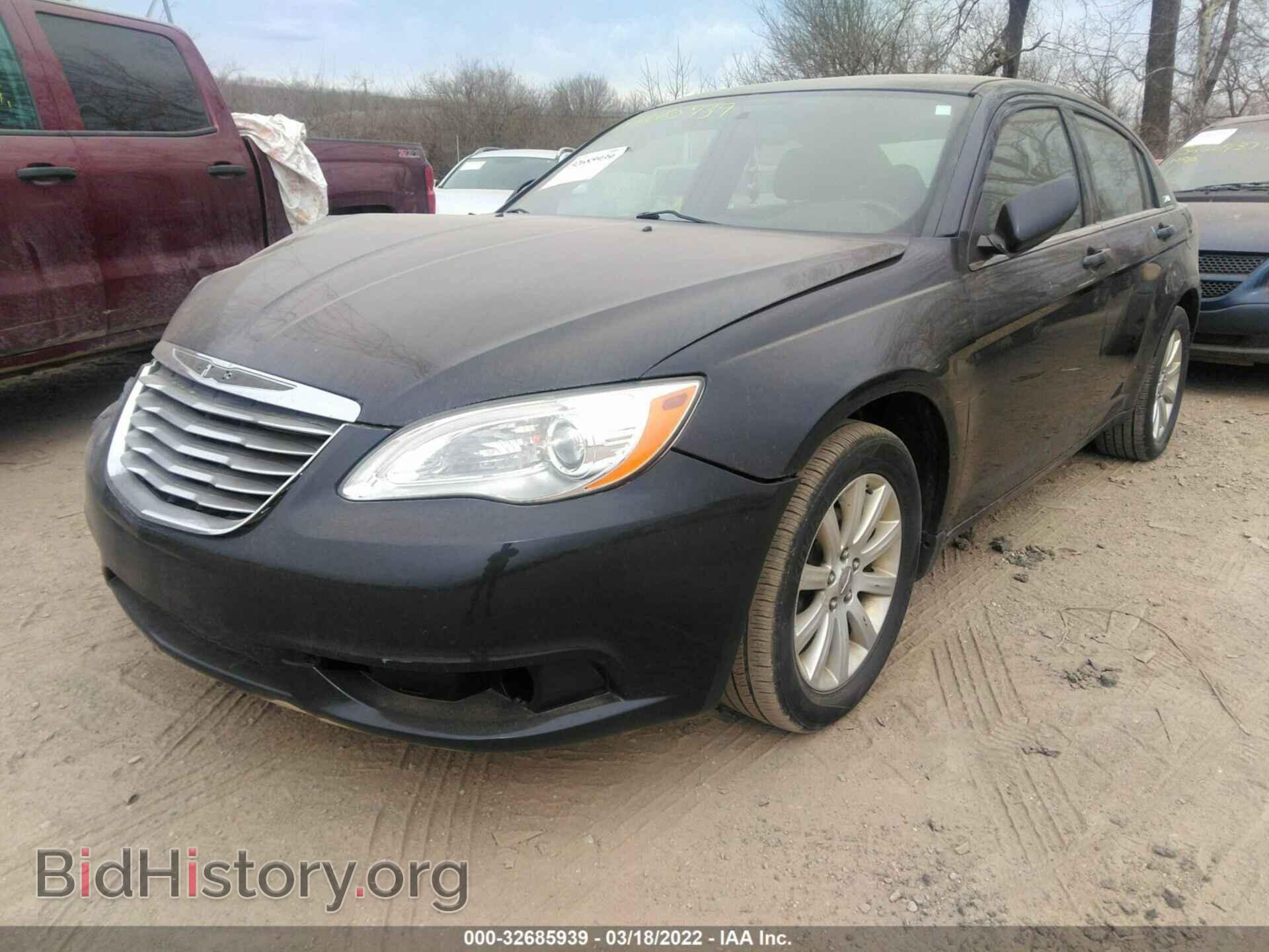 2012 CHRYSLER 200 - VIN: 1C3CCBBB6CN135607 - Photo 2