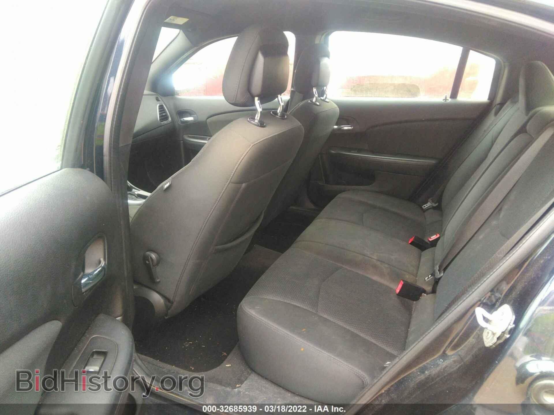 2012 CHRYSLER 200 - VIN: 1C3CCBBB6CN135607 - Photo 8