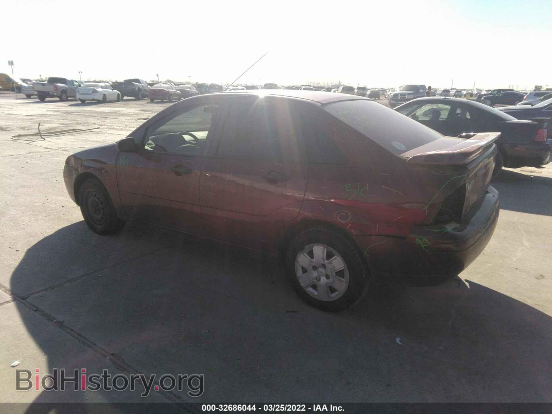 2007 FORD FOCUS - VIN: 1FAFP34N87W268627 - Фото 3