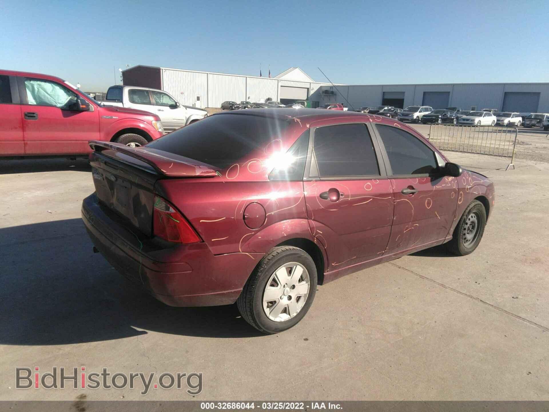 2007 FORD FOCUS - VIN: 1FAFP34N87W268627 - Фото 4