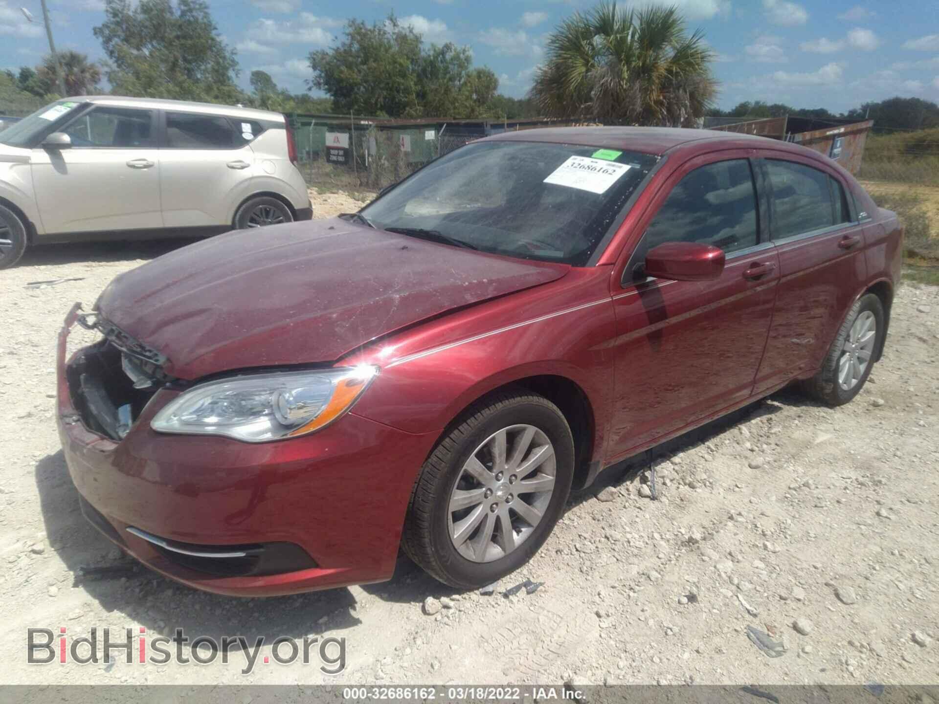 2014 CHRYSLER 200 - VIN: 1C3CCBBB0EN192517 - Фото 2