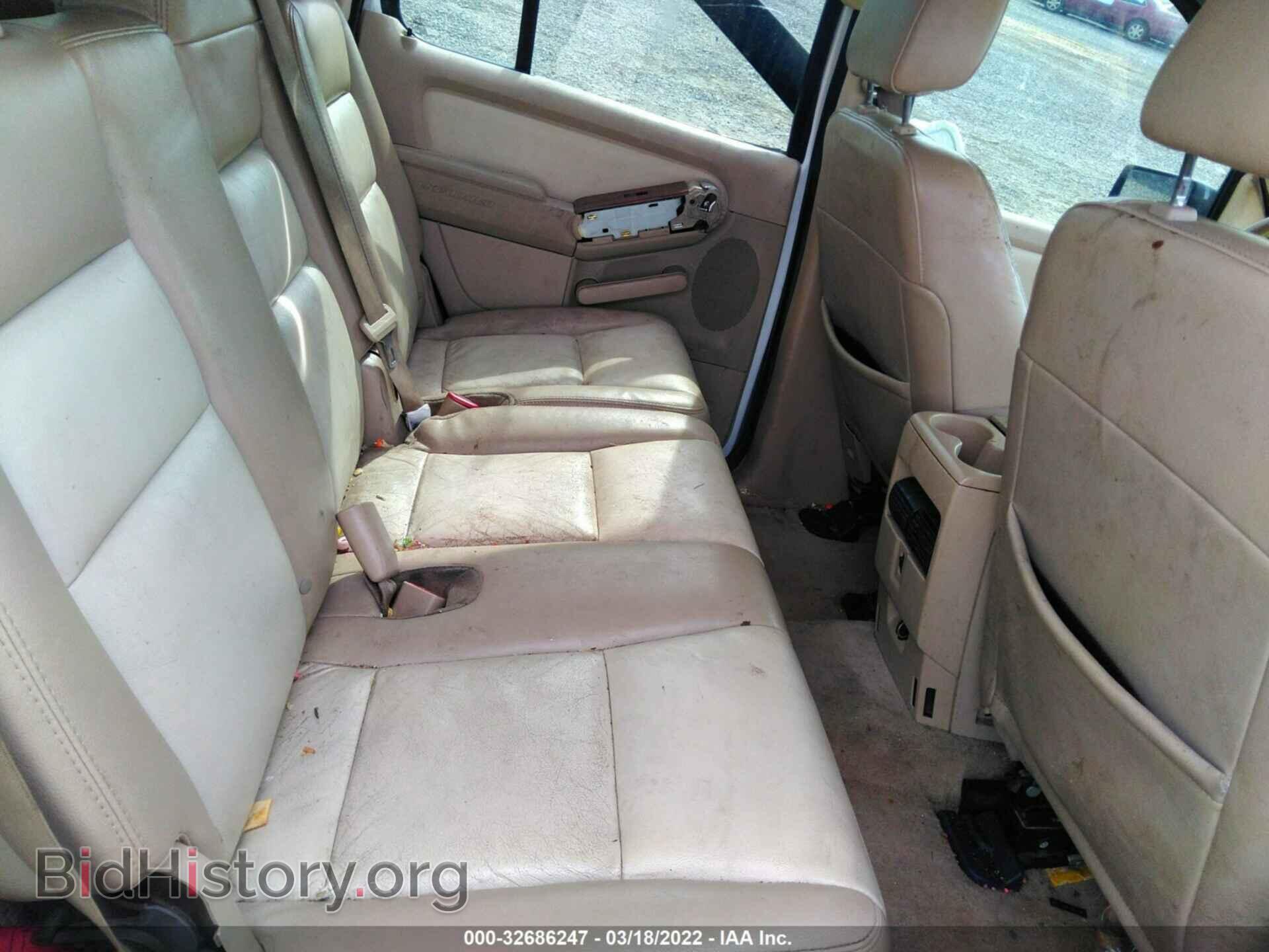 2006 FORD EXPLORER - VIN: 1FMEU64846UB42779 - Photo 8
