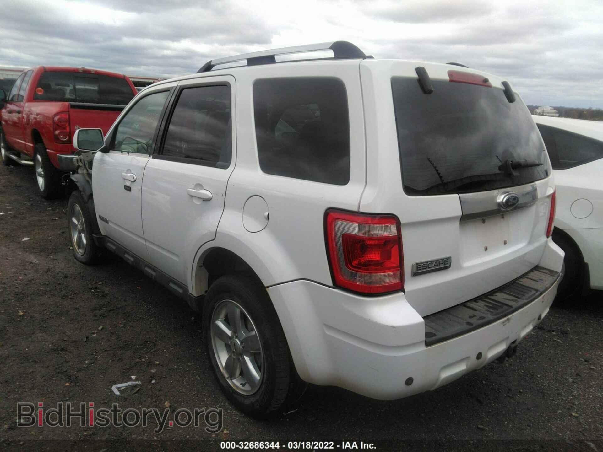 2008 FORD ESCAPE - VIN: 1FMCU04118KC00563 - Фото 3