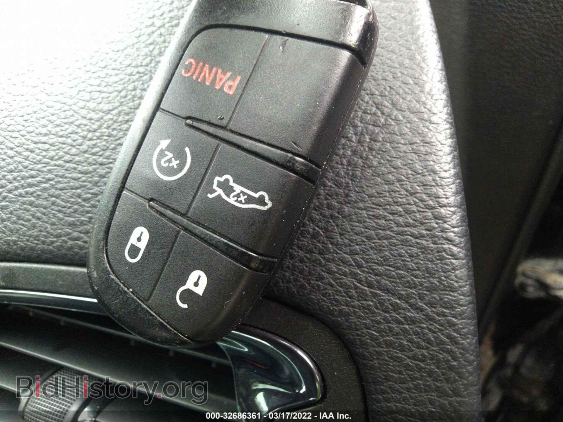 2016 CHRYSLER 200 - VIN: 1C3CCCBB5GN146819 - Фото 11