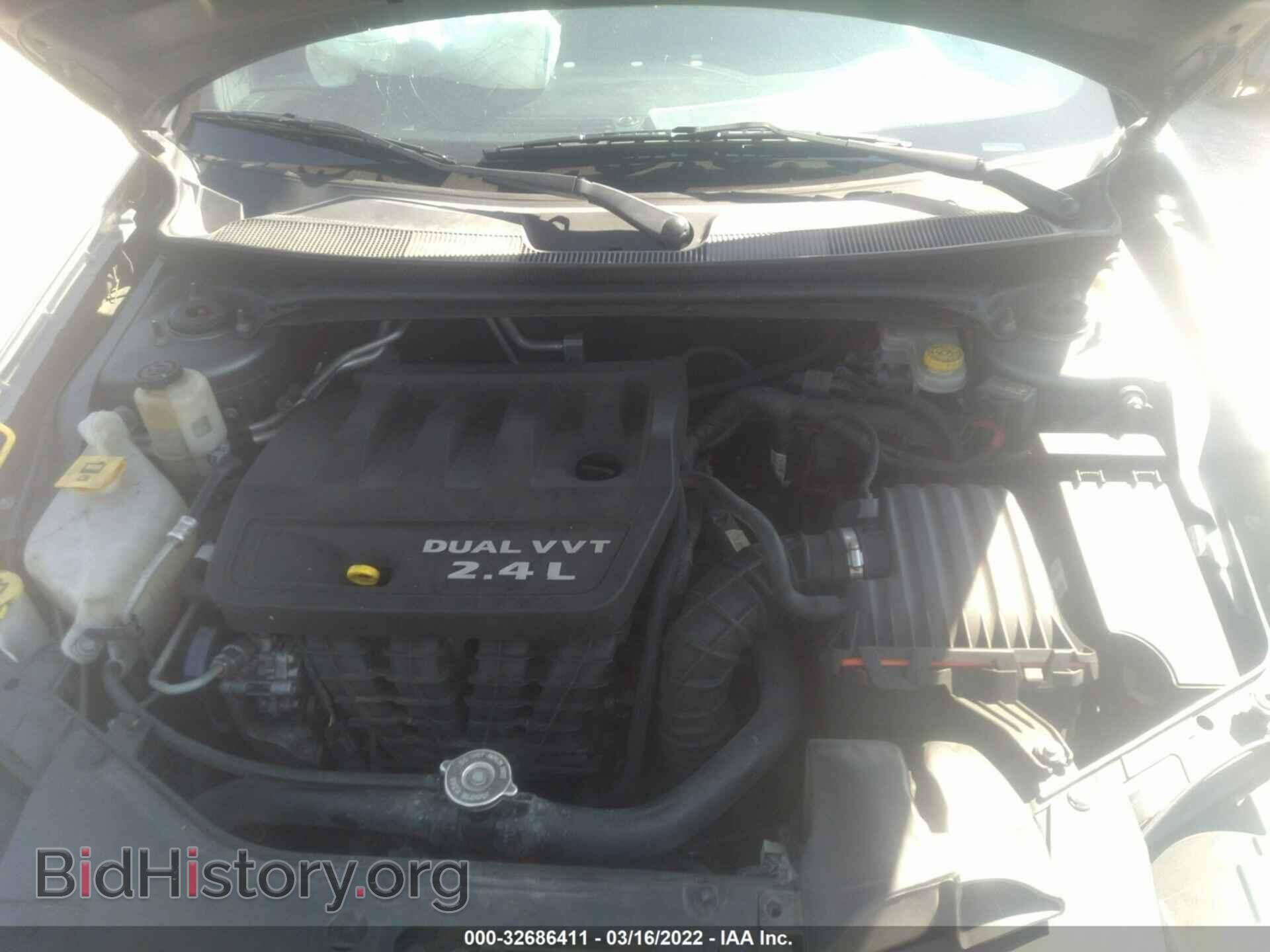 2011 CHRYSLER 200 - VIN: 1C3BC1FB9BN592930 - Фото 10
