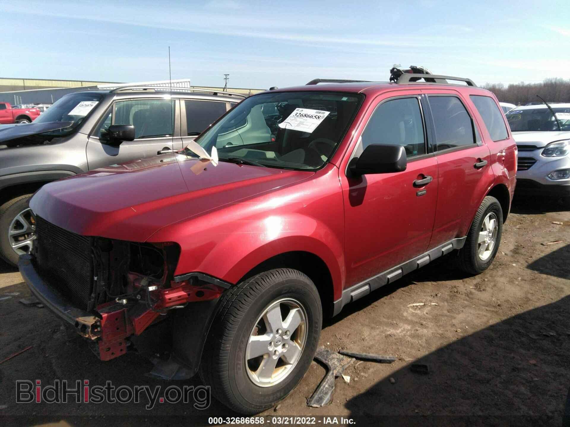 2012 FORD ESCAPE - VIN: 1FMCU0DG7CKB11044 - Фото 2