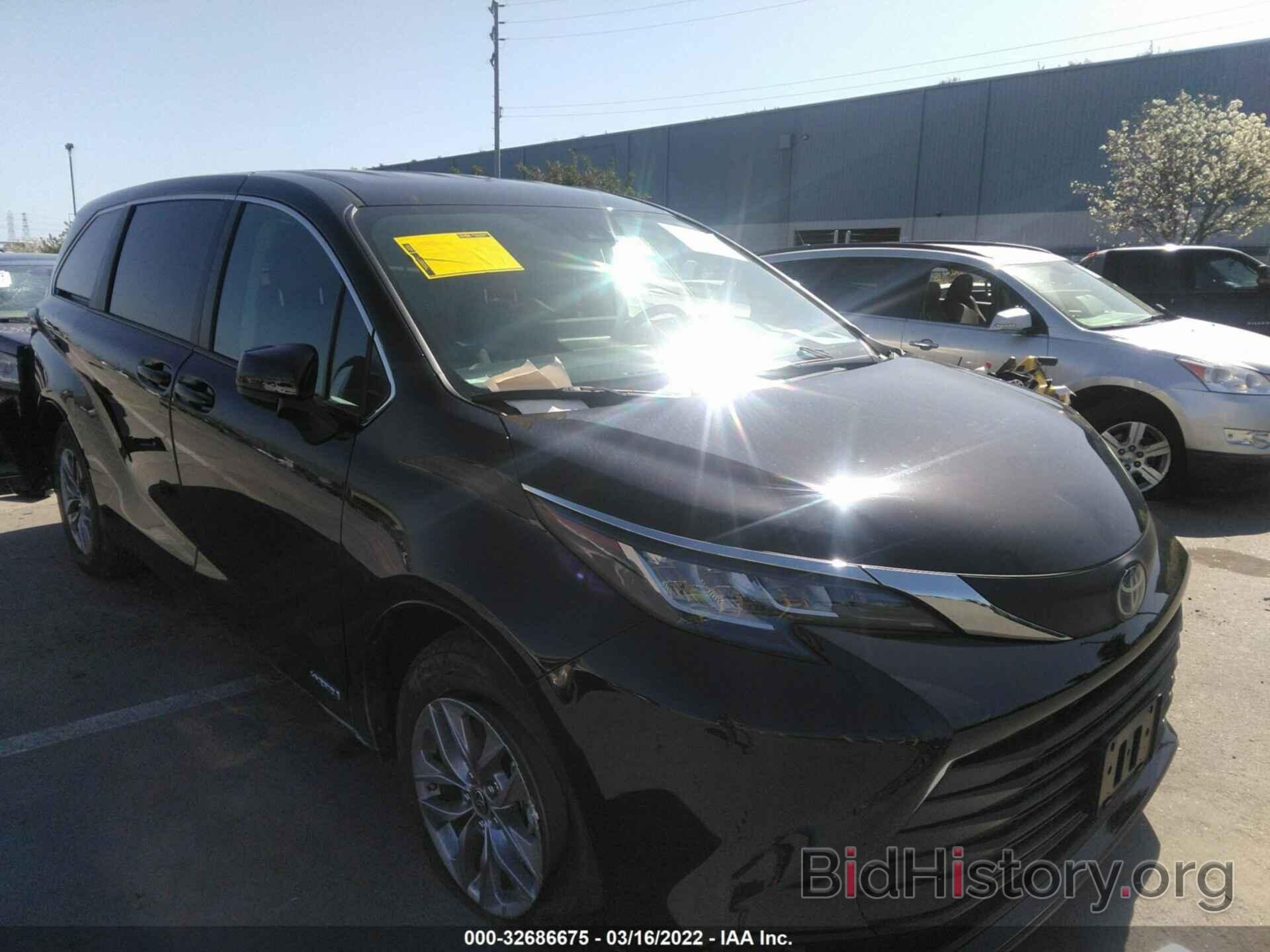 Фотография 5TDKRKECXMS035094 - TOYOTA SIENNA 2021