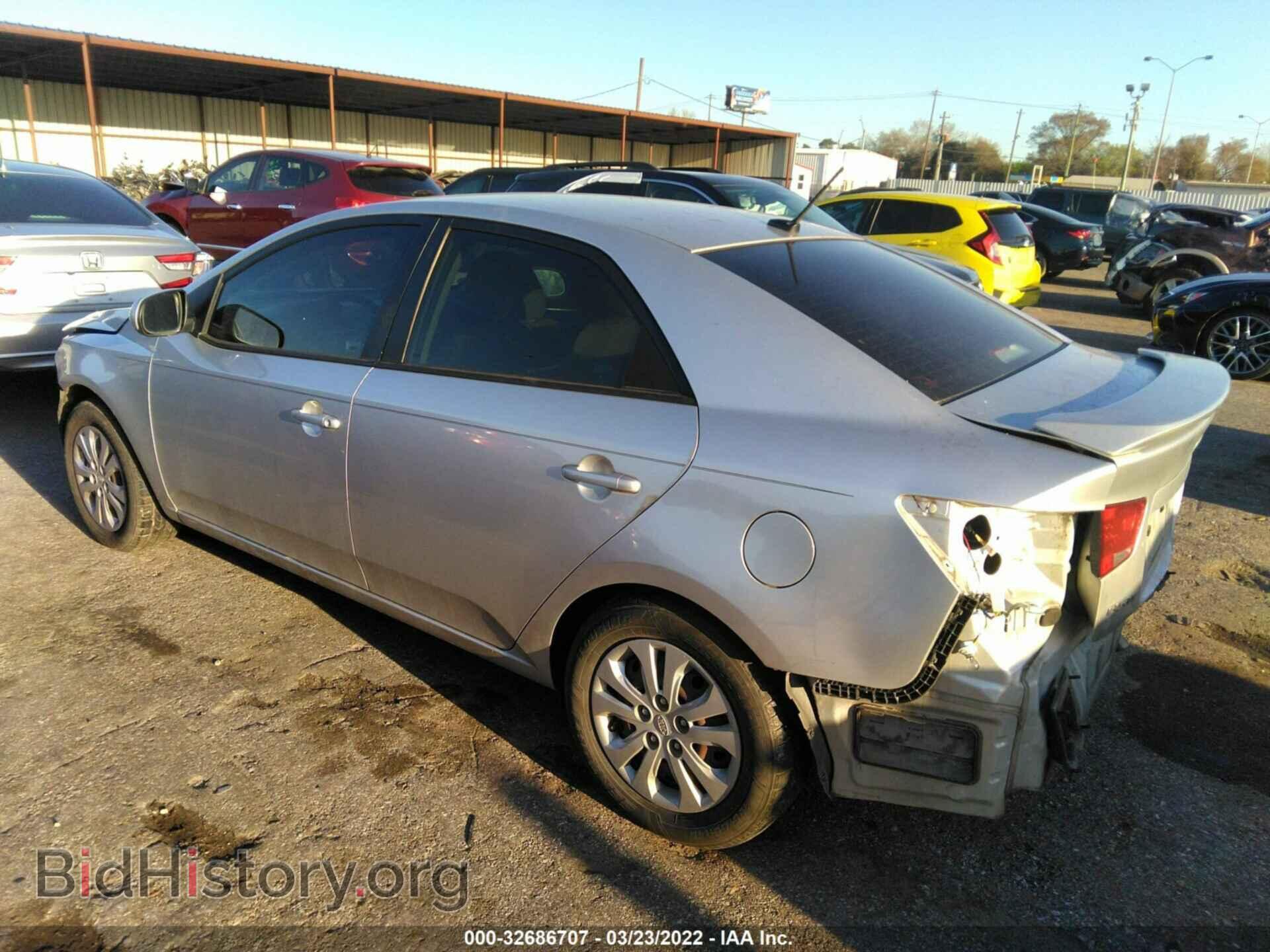 2013 KIA FORTE - VIN: KNAFT4A2XD5660948 - Фото 3