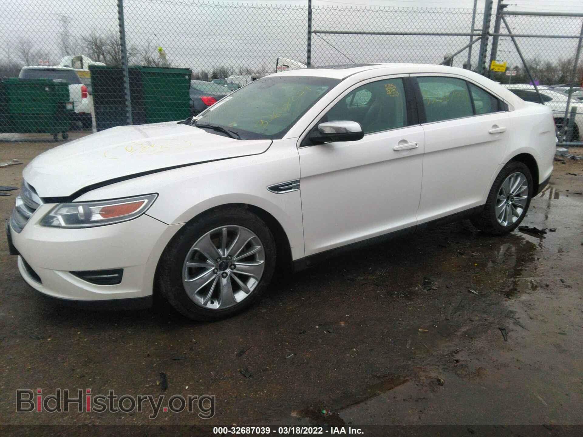 2011 FORD TAURUS - VIN: 1FAHP2JWXBG122989 - Фото 2