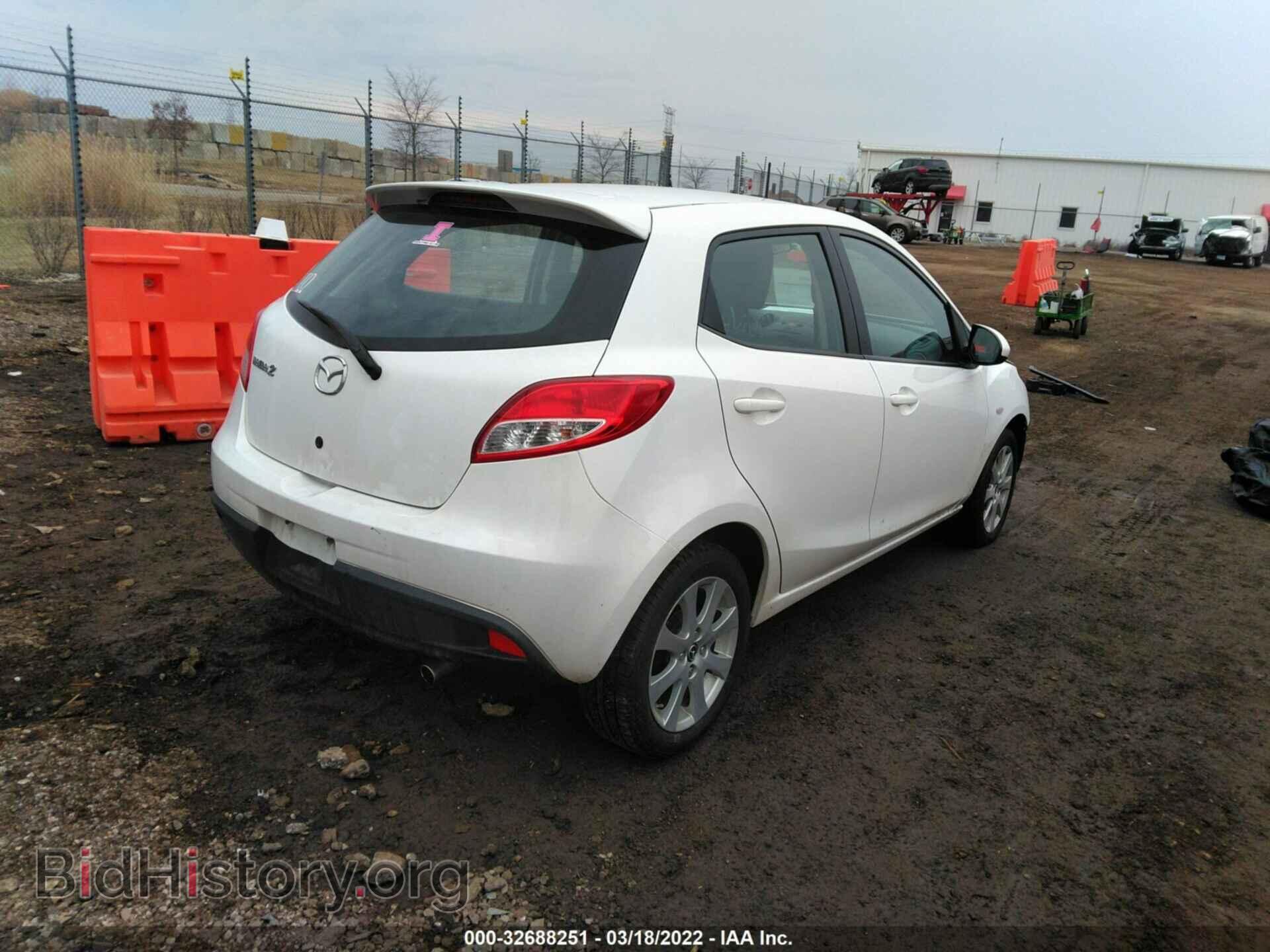 2013 MAZDA MAZDA2 - VIN: JM1DE1LY2D0167461 - Фото 4