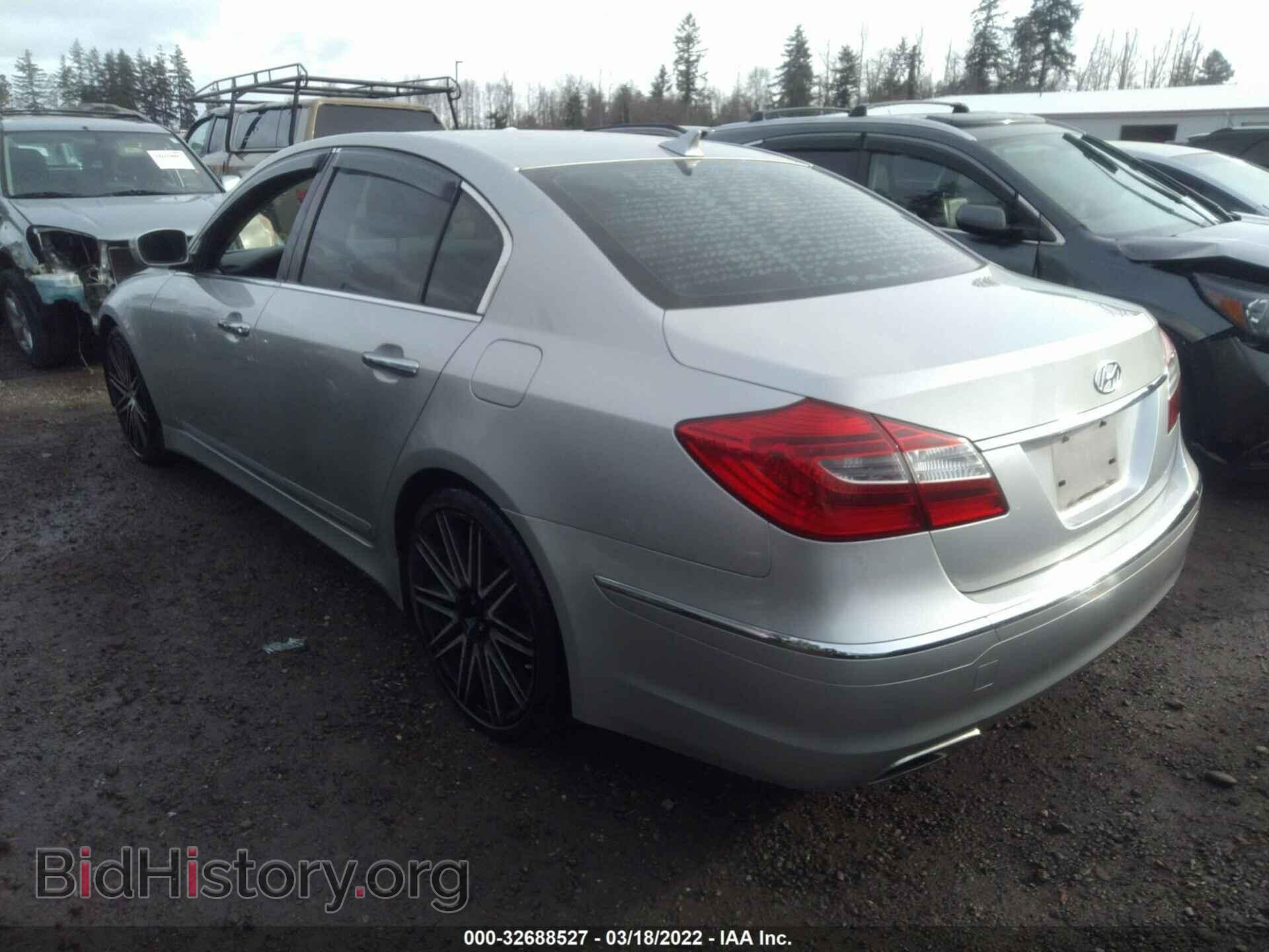 2013 HYUNDAI GENESIS - VIN: KMHGC4DD2DU213004 - Фото 3
