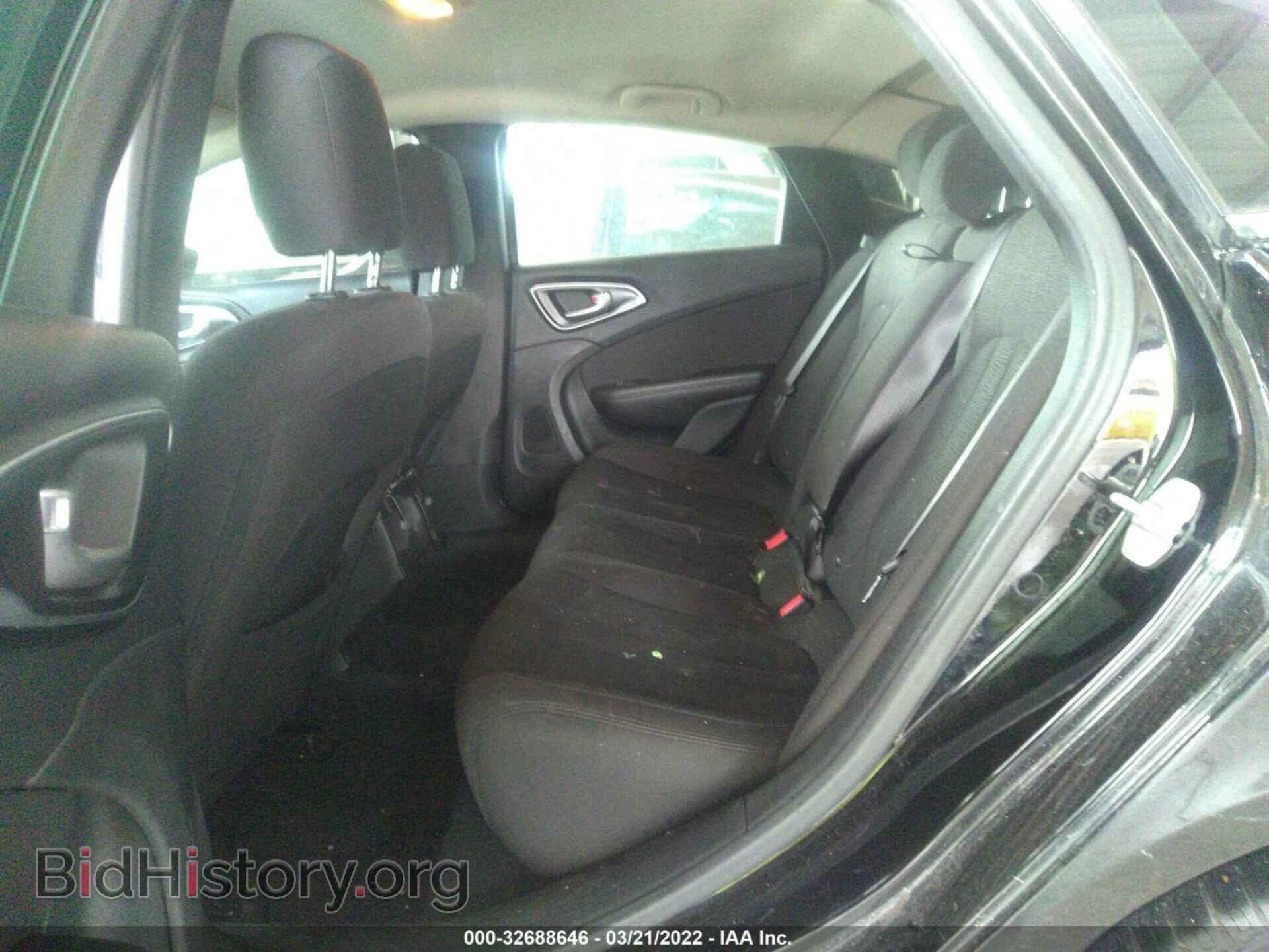 2016 CHRYSLER 200 - VIN: 1C3CCCAB2GN102259 - Фото 8