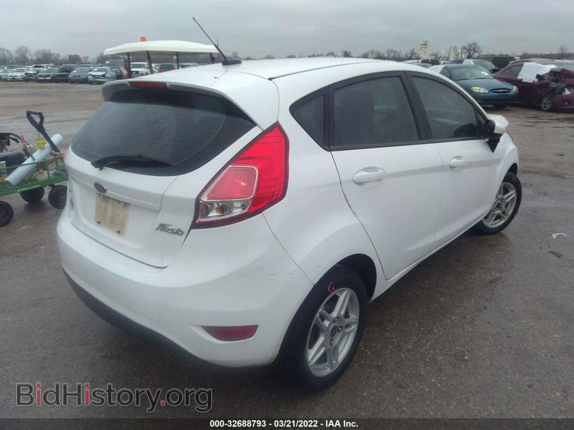 2017 FORD FIESTA - VIN: 3FADP4EJ9HM103941 - Photo 4