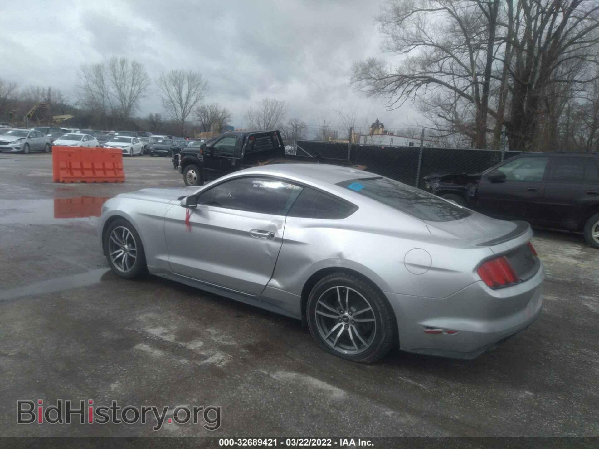 2016 FORD MUSTANG - VIN: 1FA6P8TH1G5211670 - Фото 3