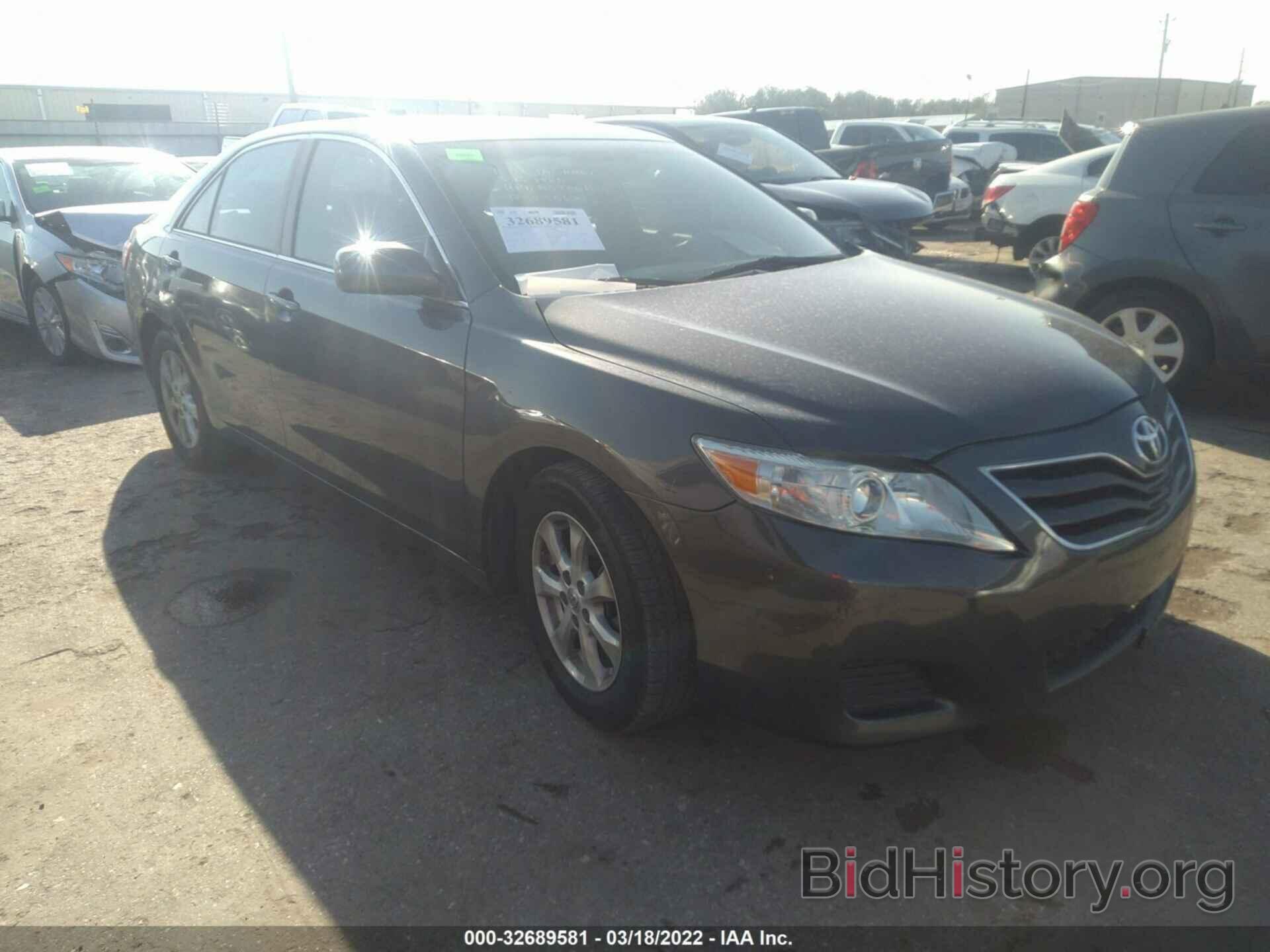 Photo 4T4BF3EK1BR107896 - TOYOTA CAMRY 2011