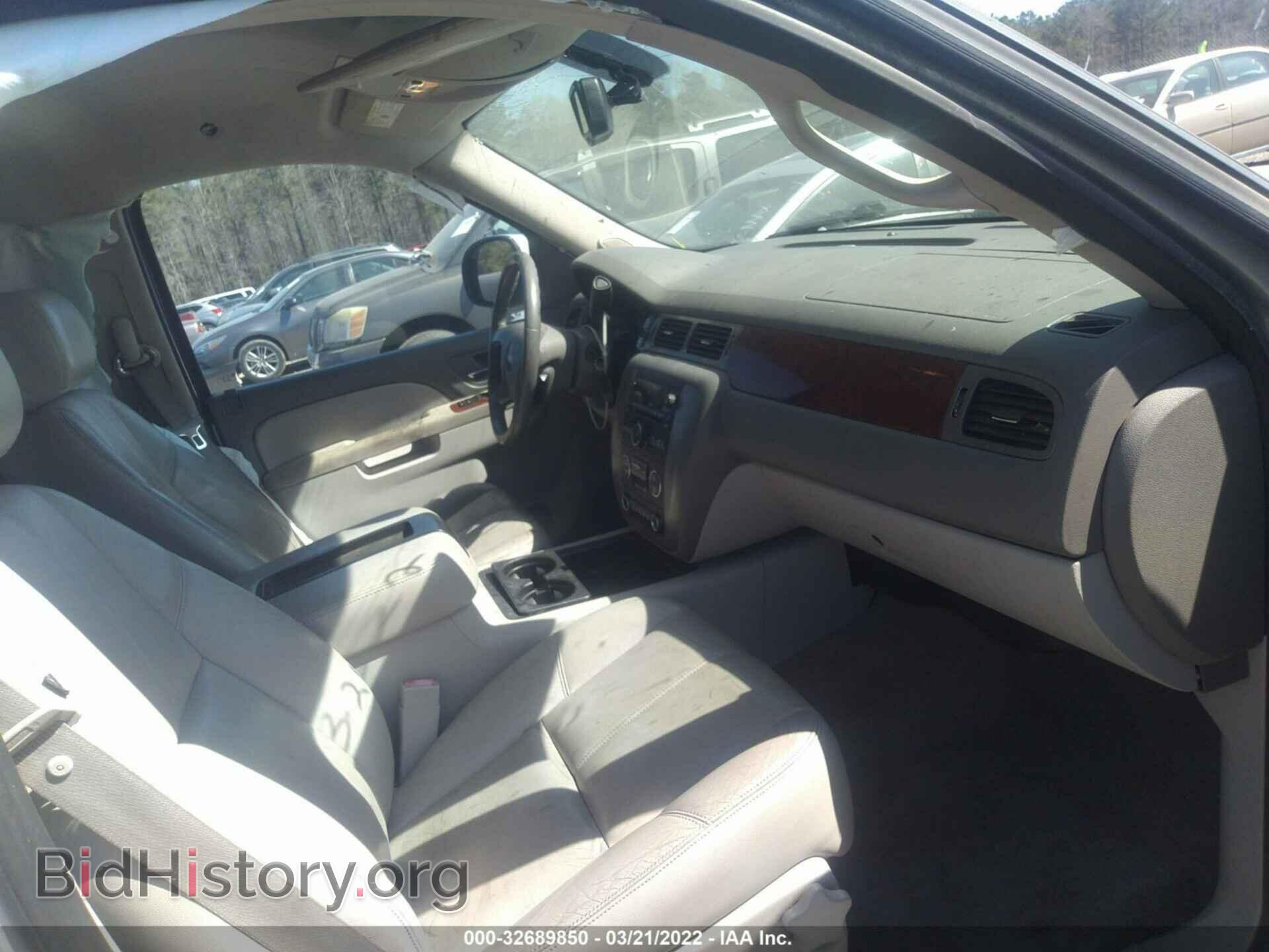 2012 GMC YUKON - VIN: 1GKS2CE02CR112655 - Photo 5