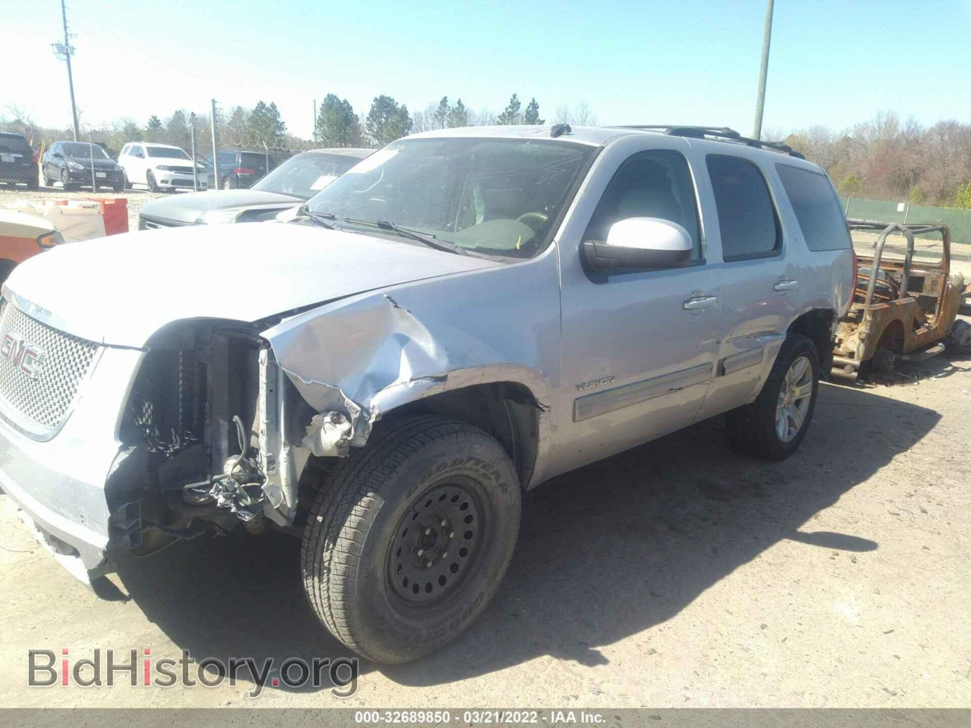 2012 GMC YUKON - VIN: 1GKS2CE02CR112655 - Photo 6