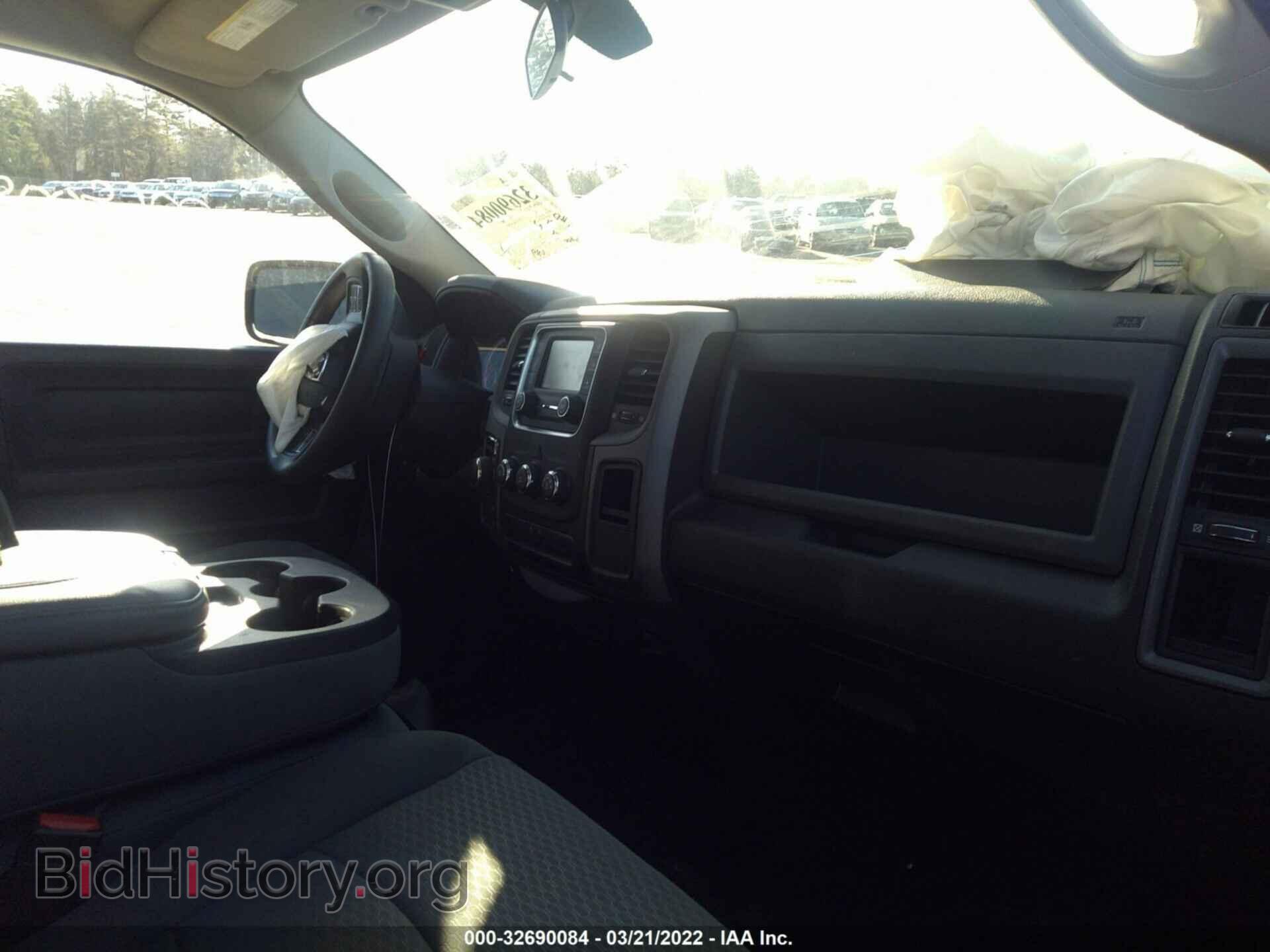 2019 RAM 1500 CLASSIC - VIN: 1C6RR7FG1KS589729 - Фото 5