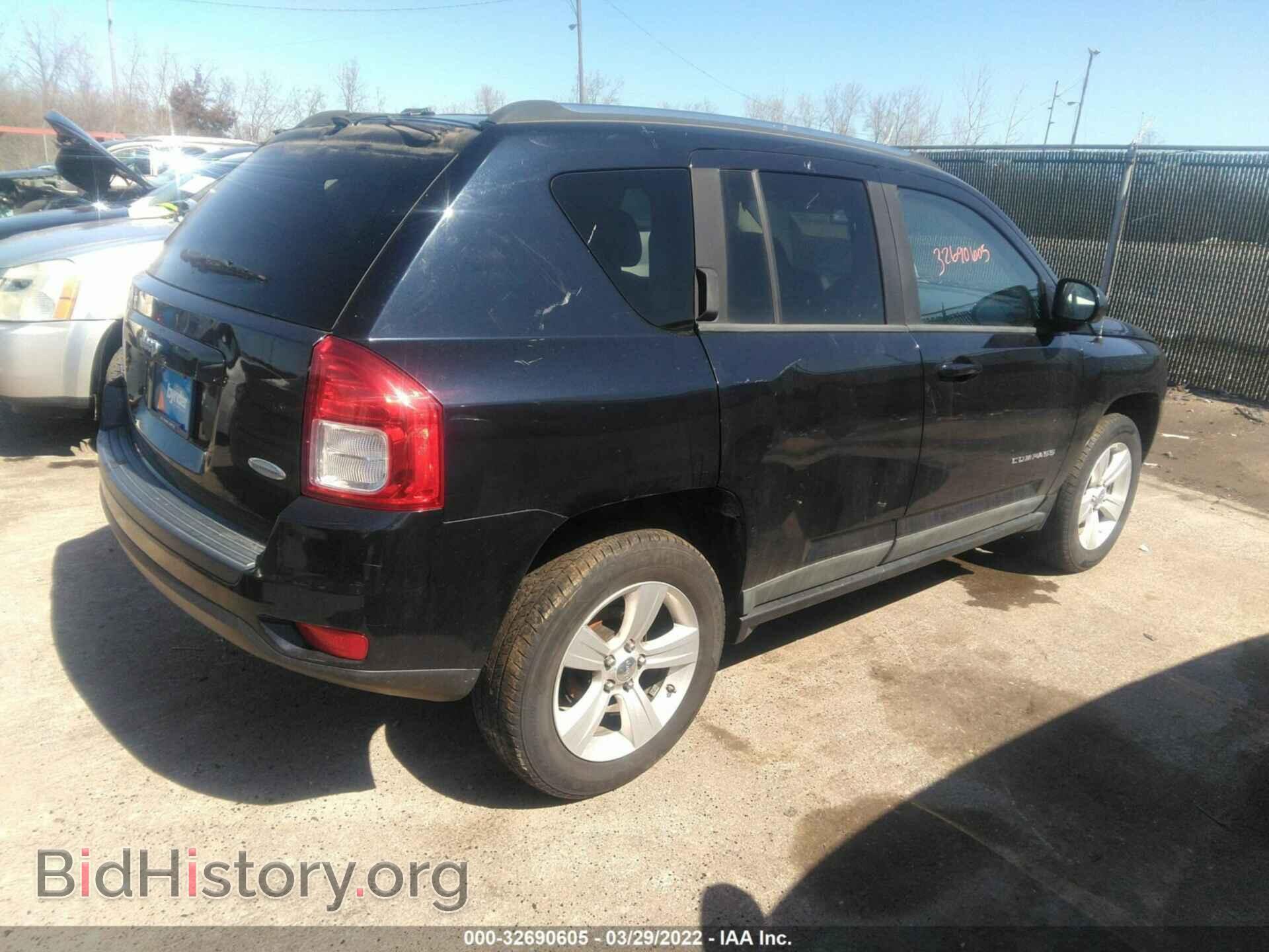 2011 JEEP COMPASS - VIN: 1J4NF1FB6BD218470 - Photo 4