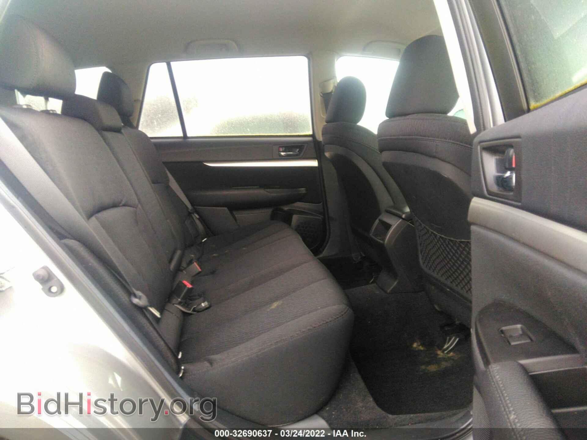 2011 SUBARU OUTBACK - VIN: 4S4BRBCC2B3355104 - Photo 8