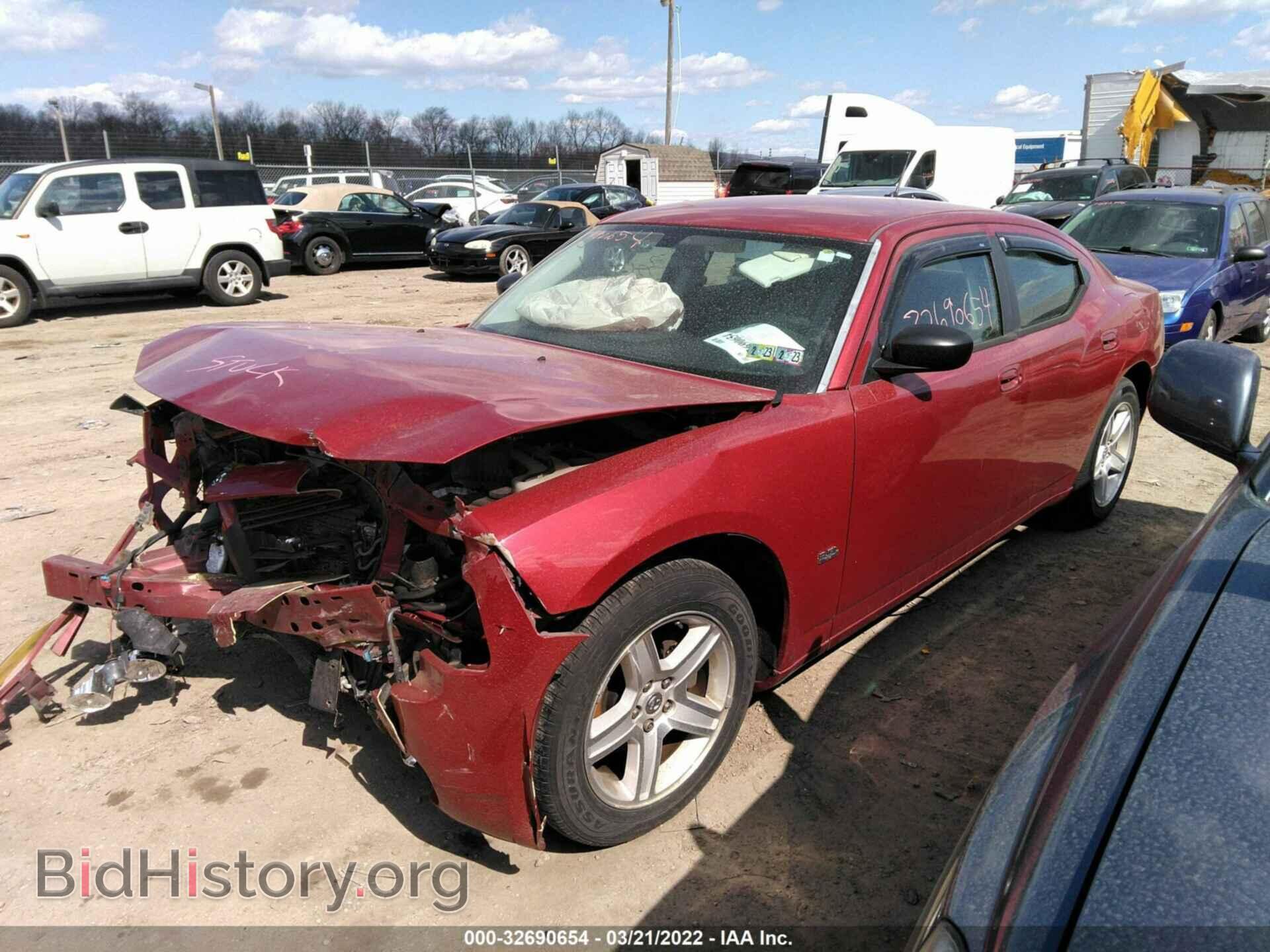 2008 DODGE CHARGER - VIN: 2B3KA43G38H334232 - Фото 2