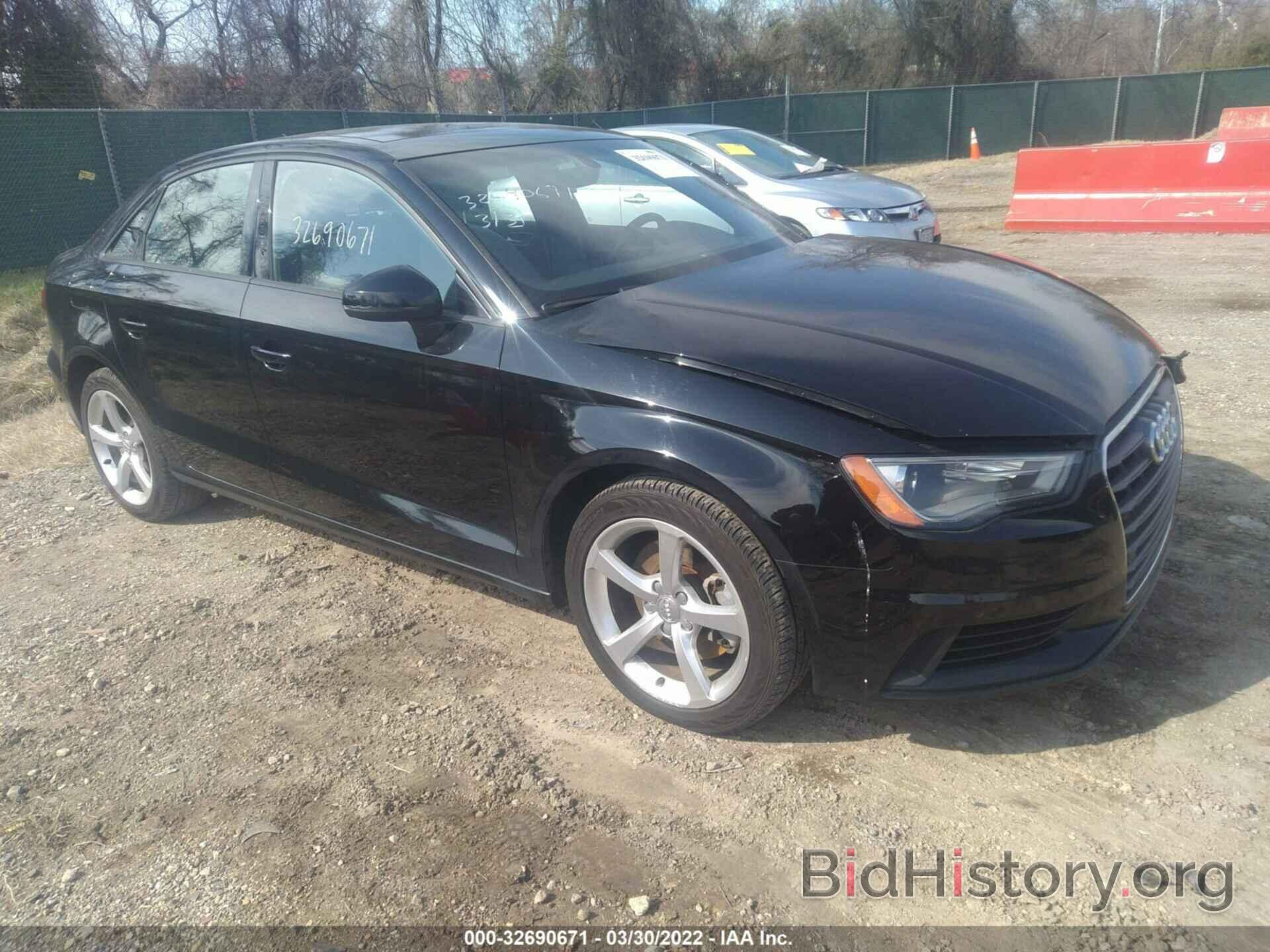 Photo WAUA7GFF4G1015672 - AUDI A3 2016