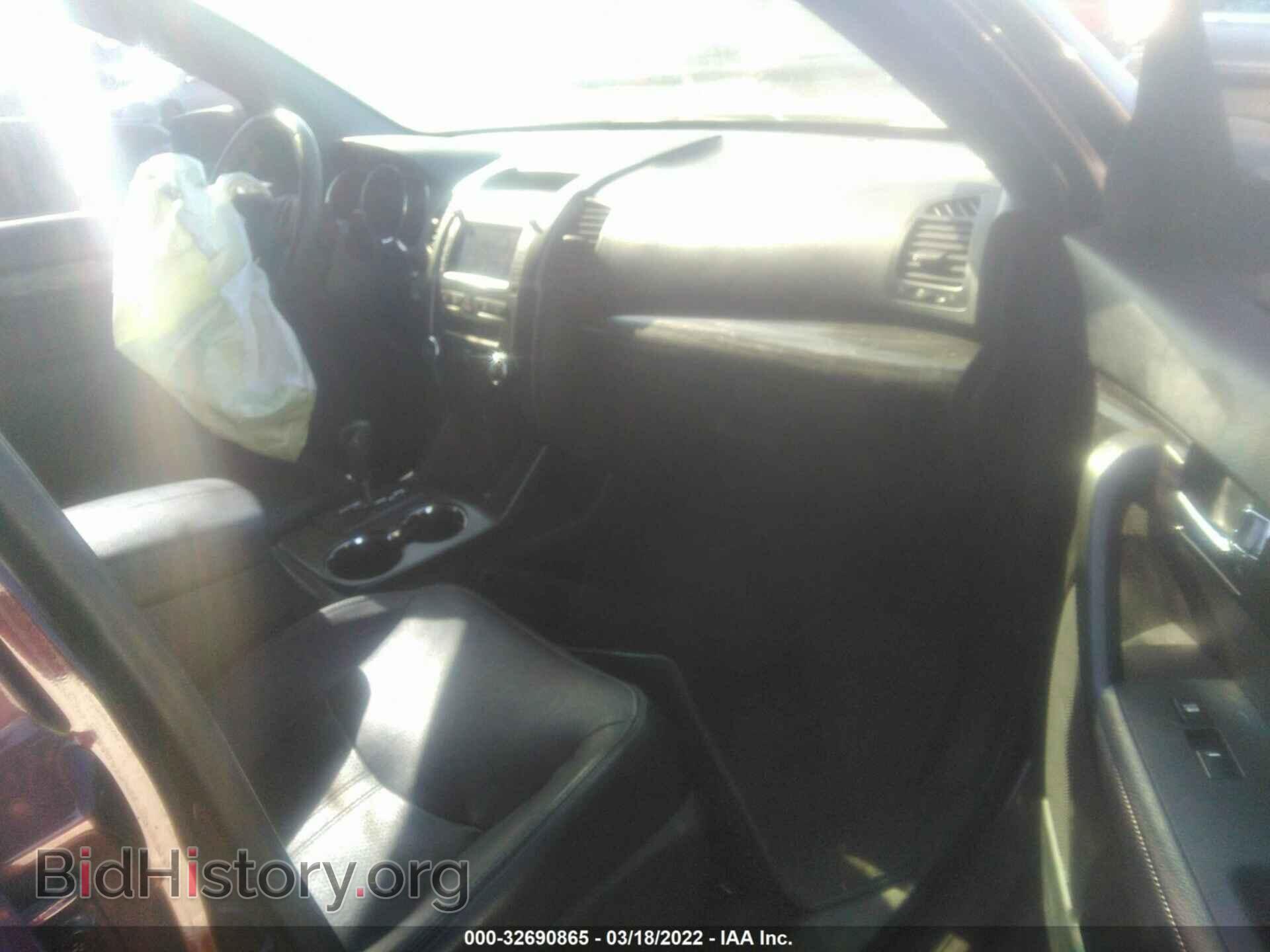 2011 KIA SORENTO - VIN: 5XYKU4A20BG053346 - Фото 5