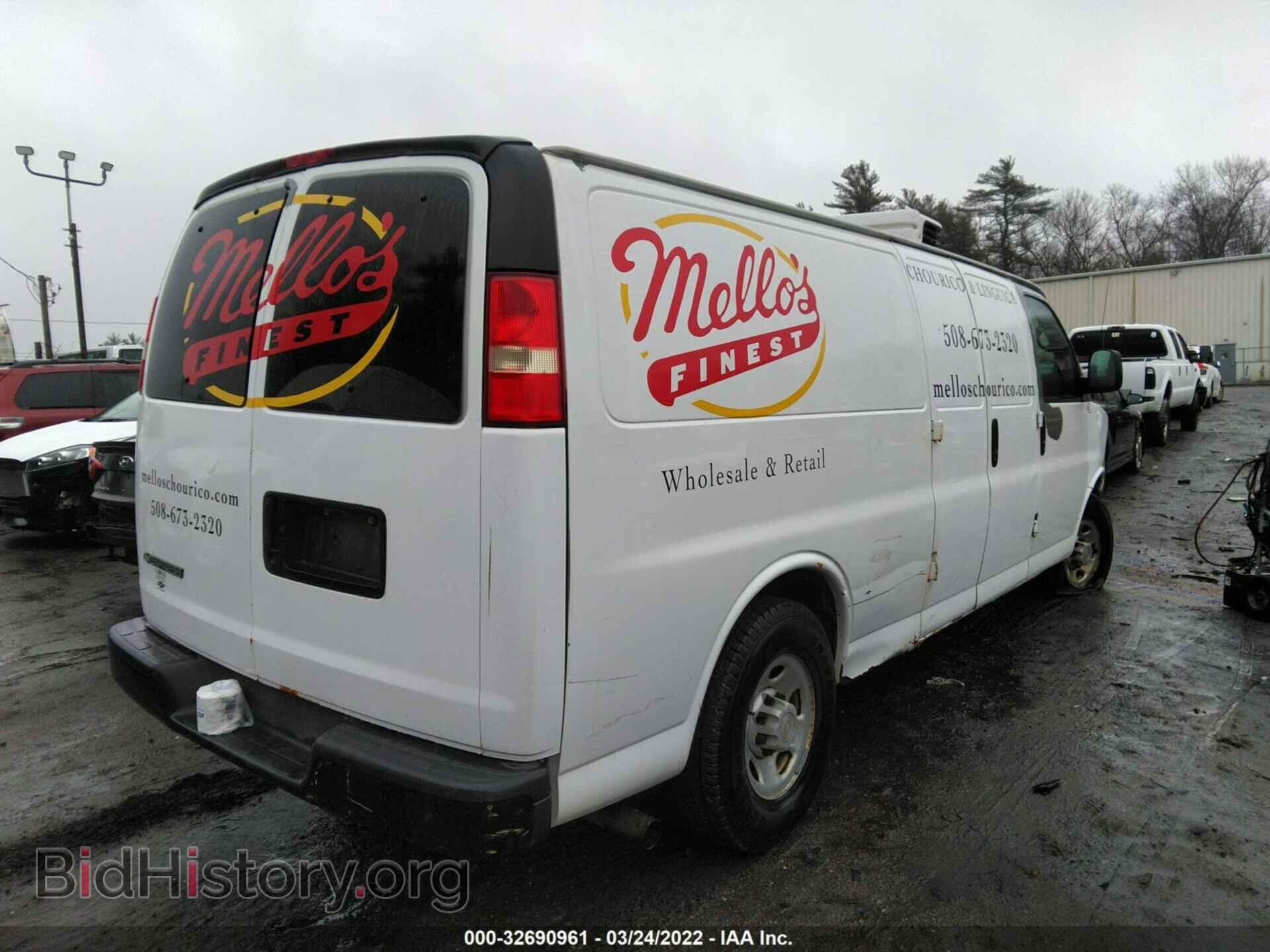 2007 CHEVROLET EXPRESS CARGO VAN - VIN: 1GCGG29U971215408 - Фото 4