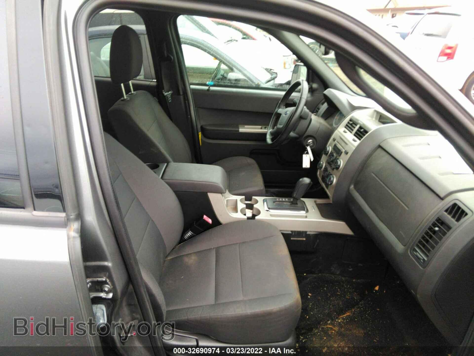 2011 FORD ESCAPE - VIN: 1FMCU0DG3BKC70657 - Фото 5