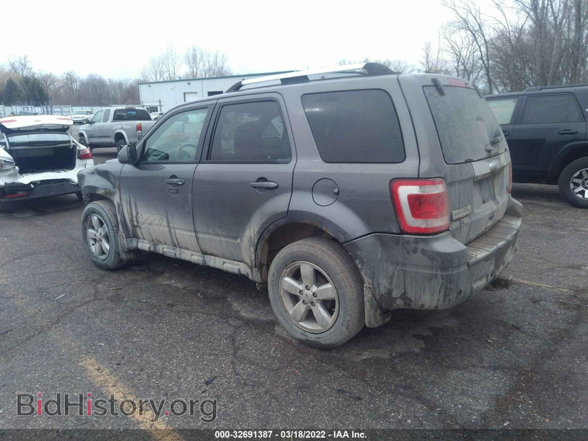 2011 FORD ESCAPE - VIN: 1FMCU9EG9BKC66213 - Фото 3