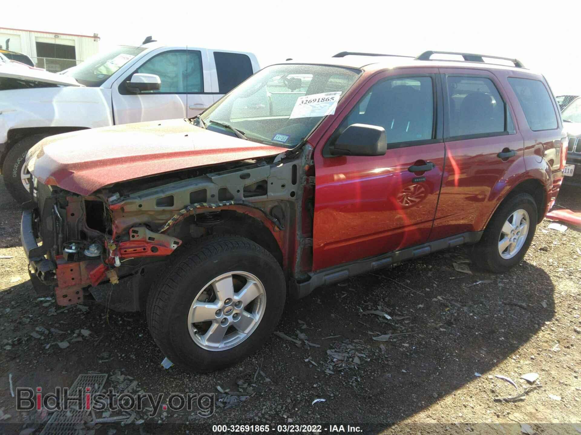 2012 FORD ESCAPE - VIN: 1FMCU9DG1CKC33841 - Фото 2