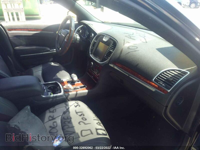 2012 Chrysler 300 (VIN 2C3CCAAG7CH188560) — фото 5 из 11