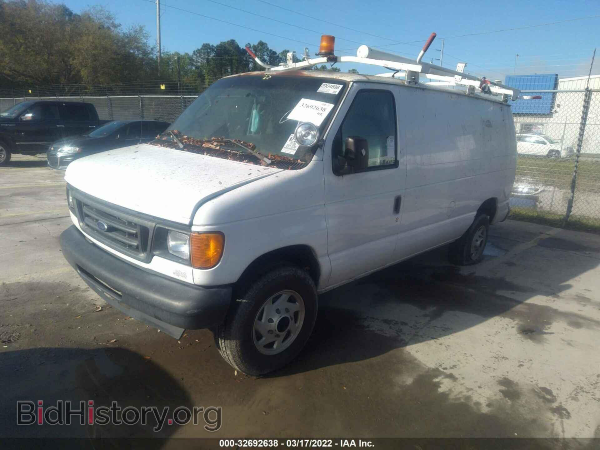 2006 FORD ECONOLINE CARGO VAN - VIN: 1FTNE24L66DA11562 - Фото 2