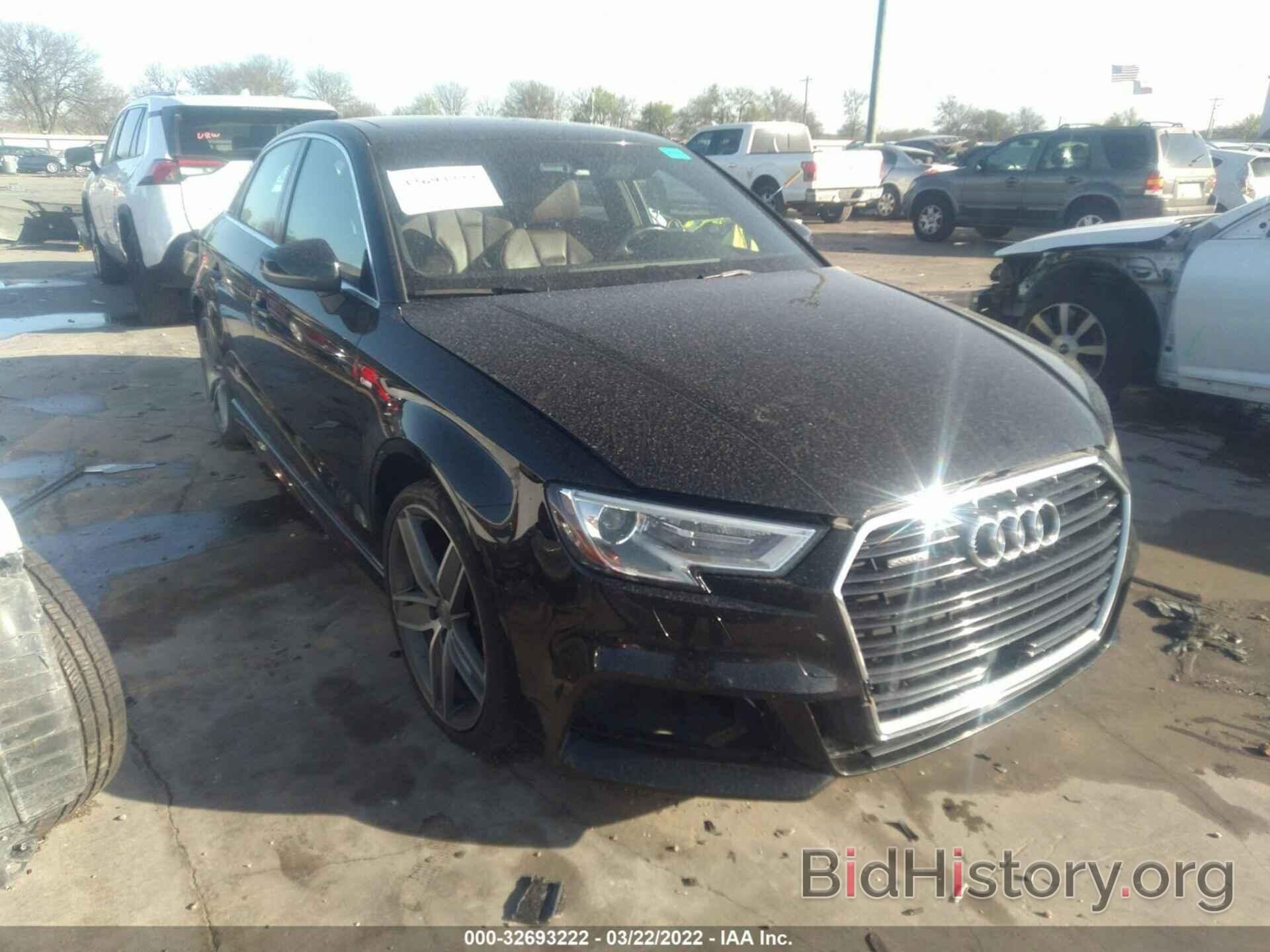 Photo WAUJ8GFF1H1028331 - AUDI A3 SEDAN 2017