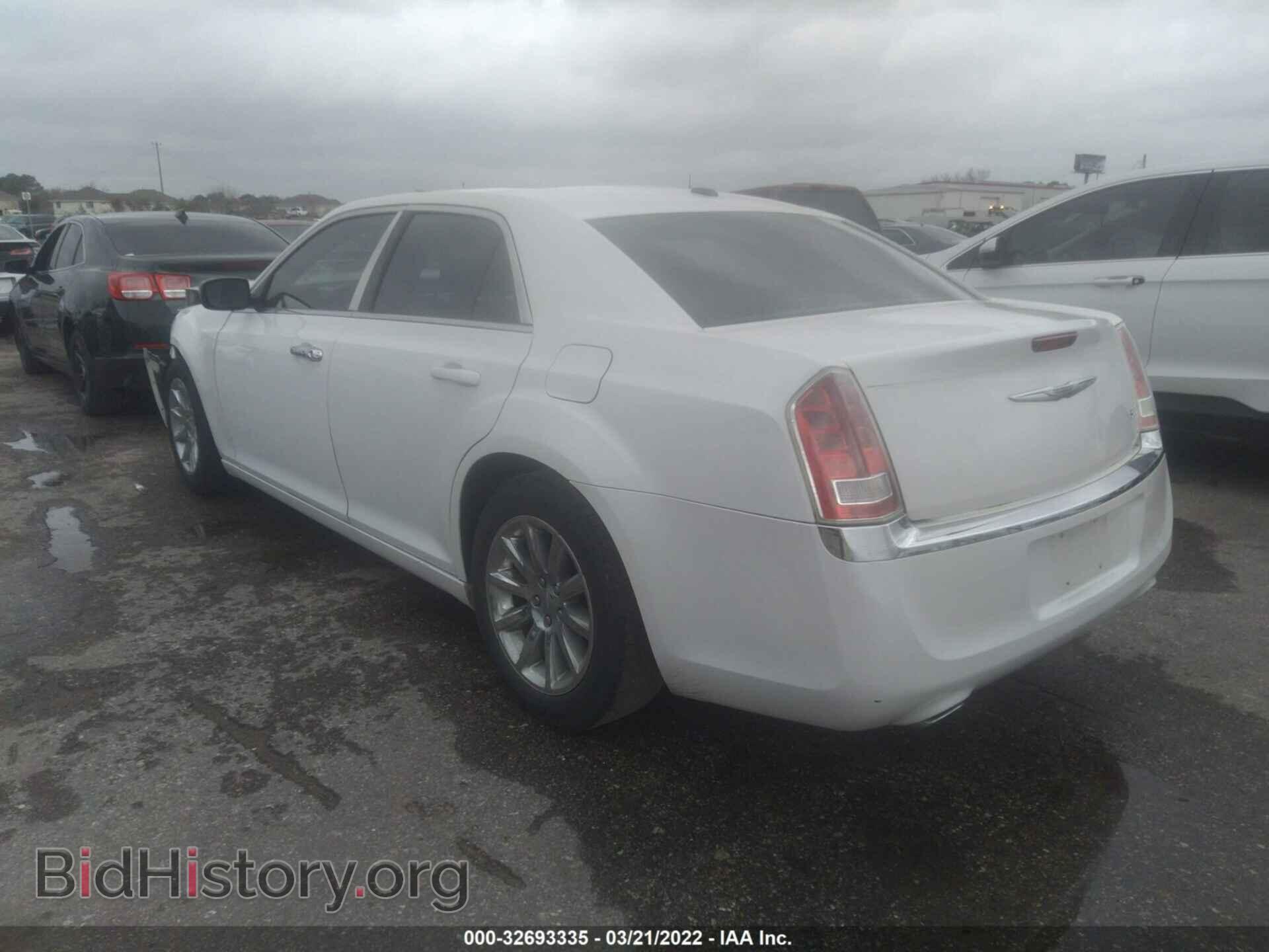 2012 CHRYSLER 300 - VIN: 2C3CCACG9CH126784 - Фото 3
