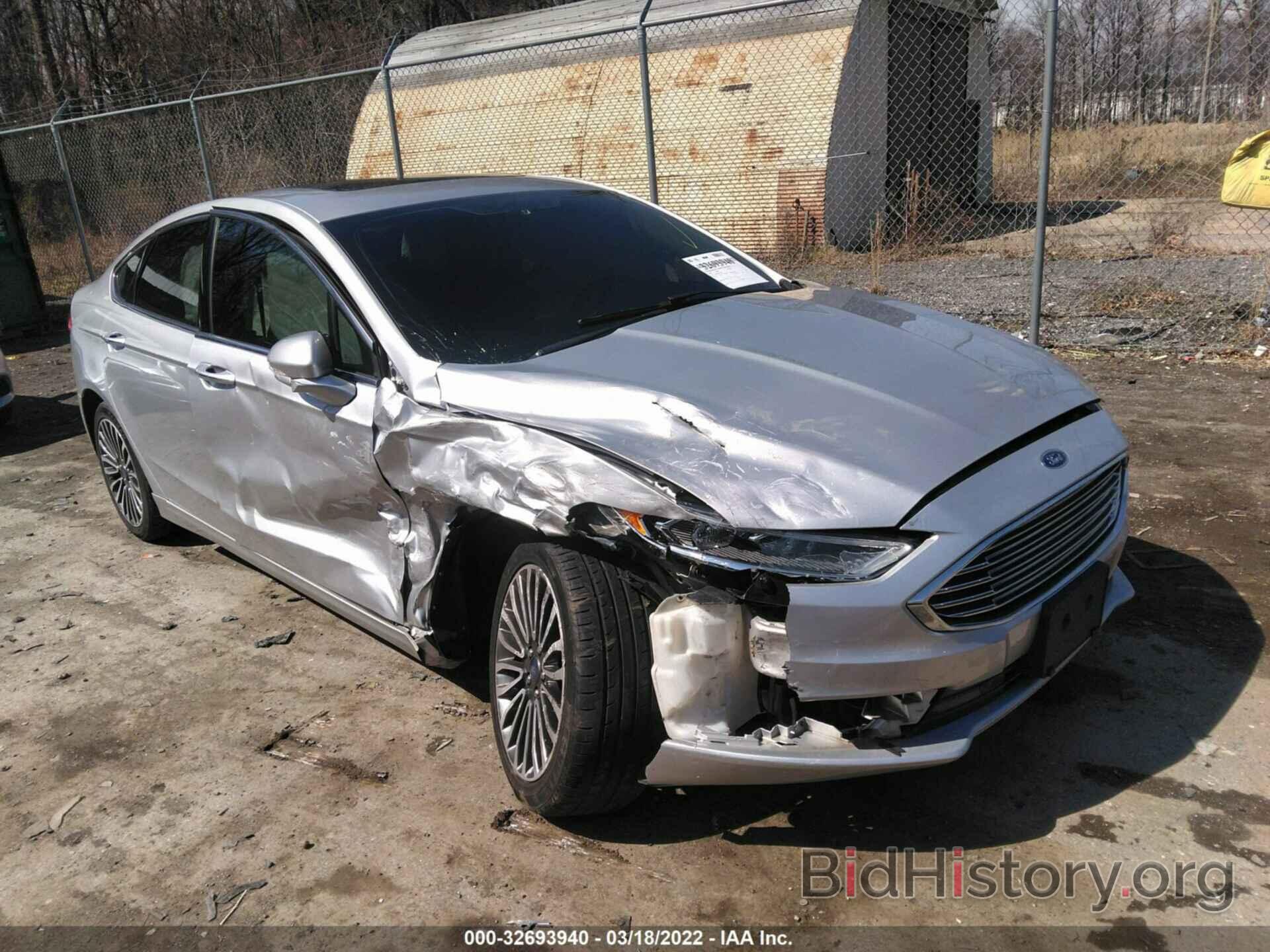 Photo 3FA6P0D9XJR233986 - FORD FUSION 2018