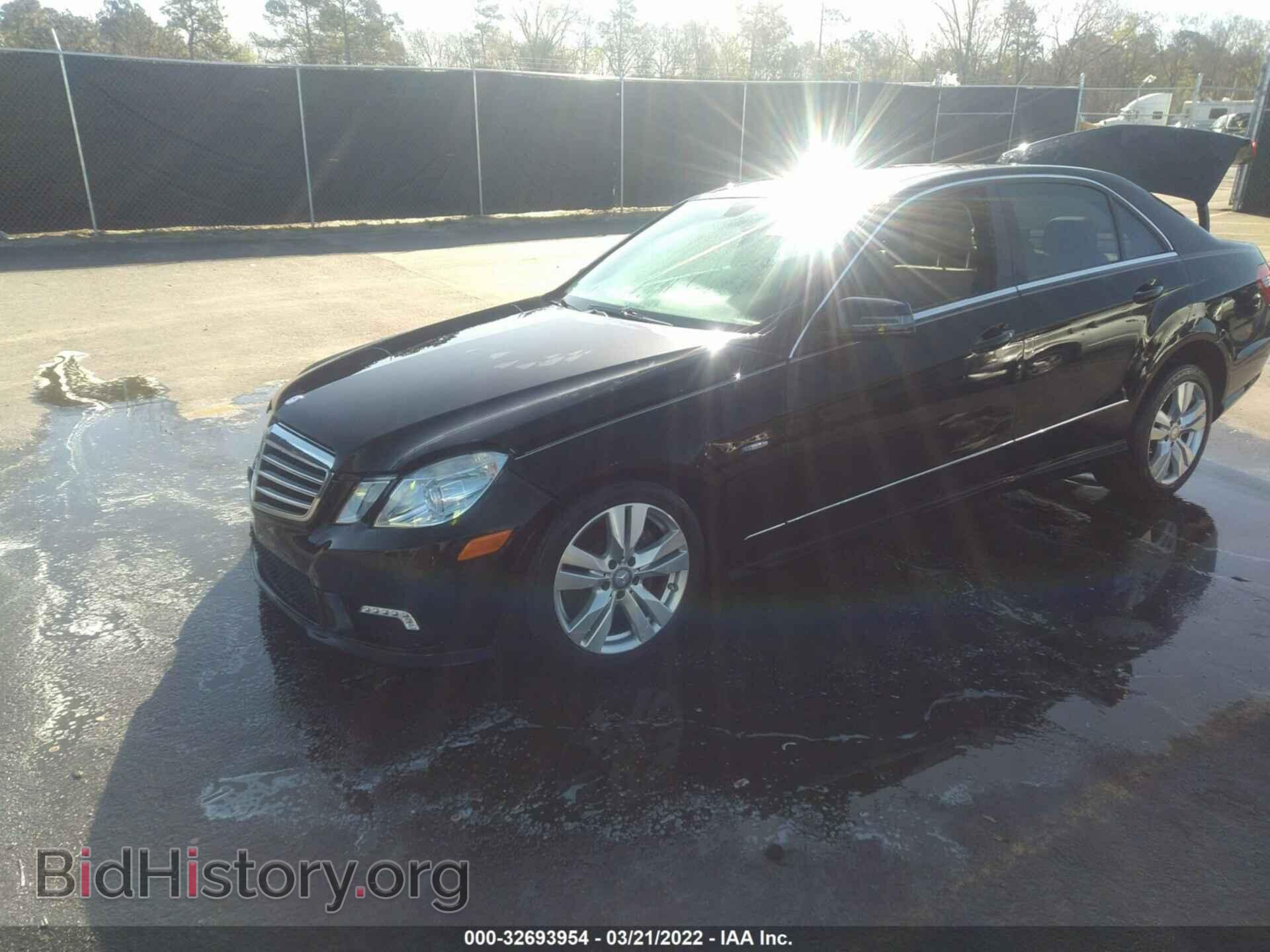 2011 MERCEDES-BENZ E-CLASS - VIN: WDDHF2EB2BA296245 - Фото 2