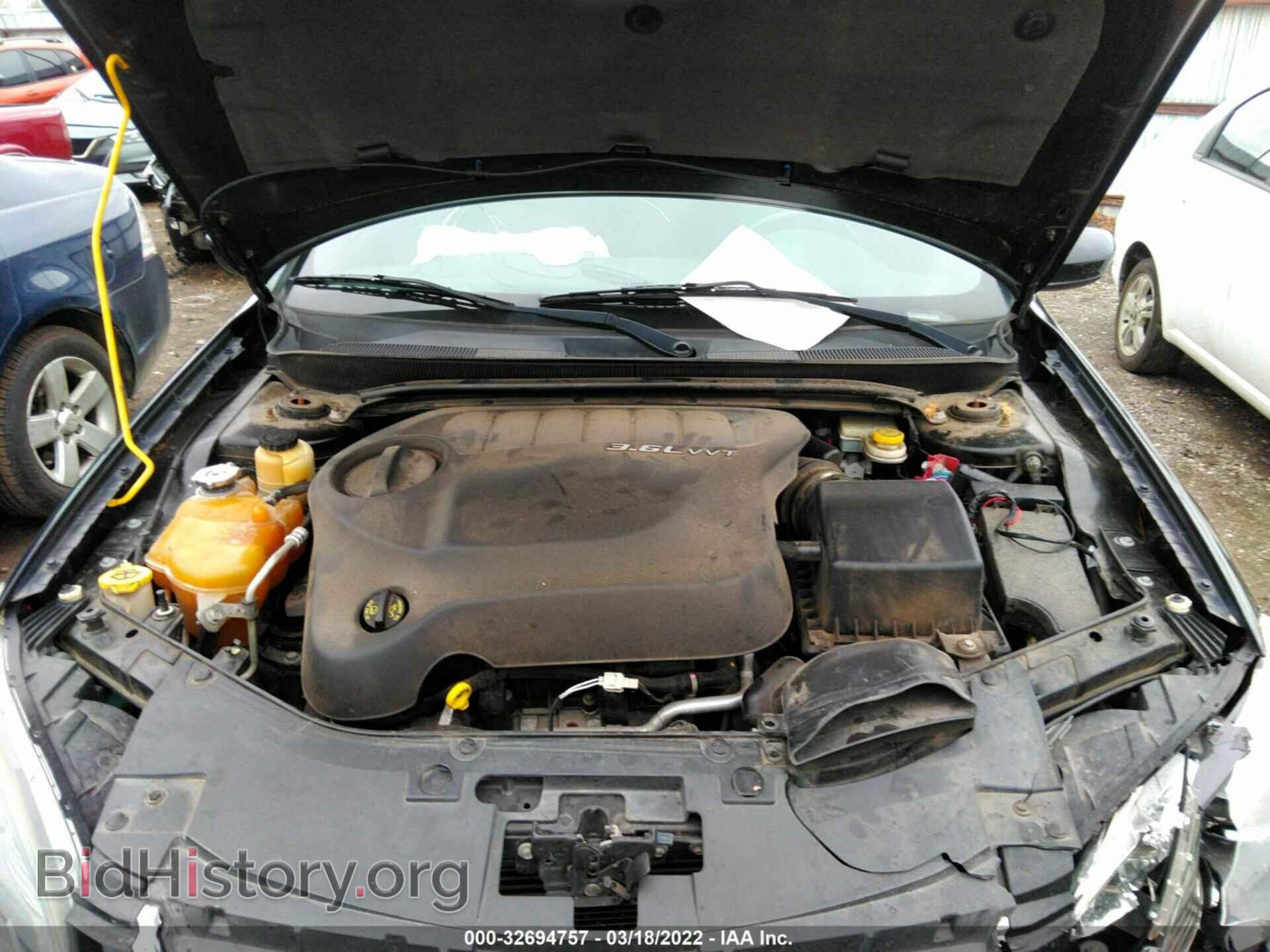 2012 CHRYSLER 200 - VIN: 1C3CCBHG9CN159452 - Фото 10