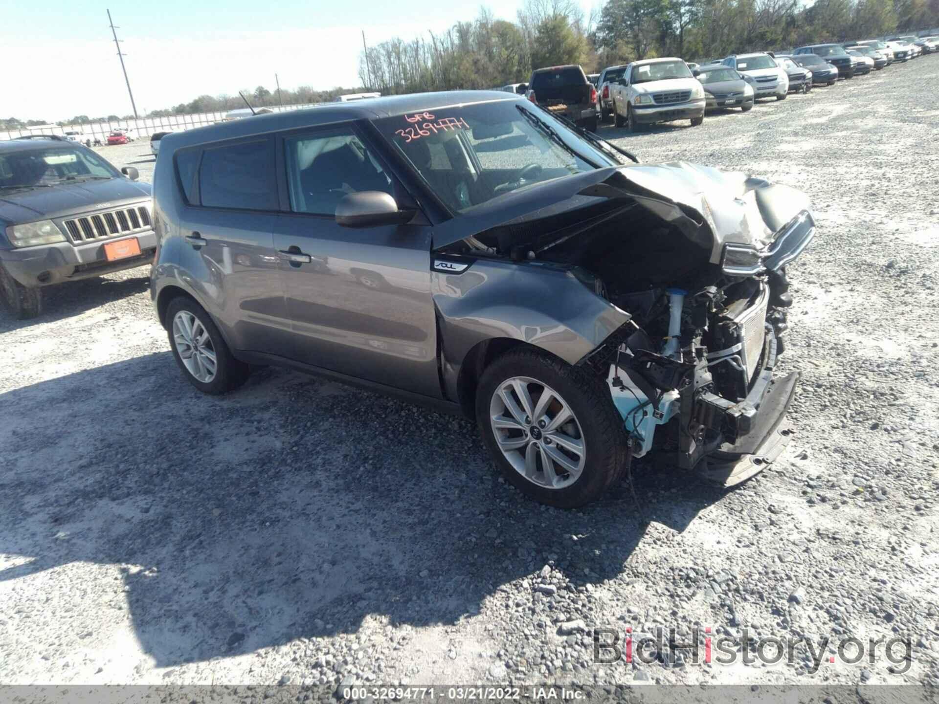 Photo KNDJP3A56J7505965 - KIA SOUL 2018