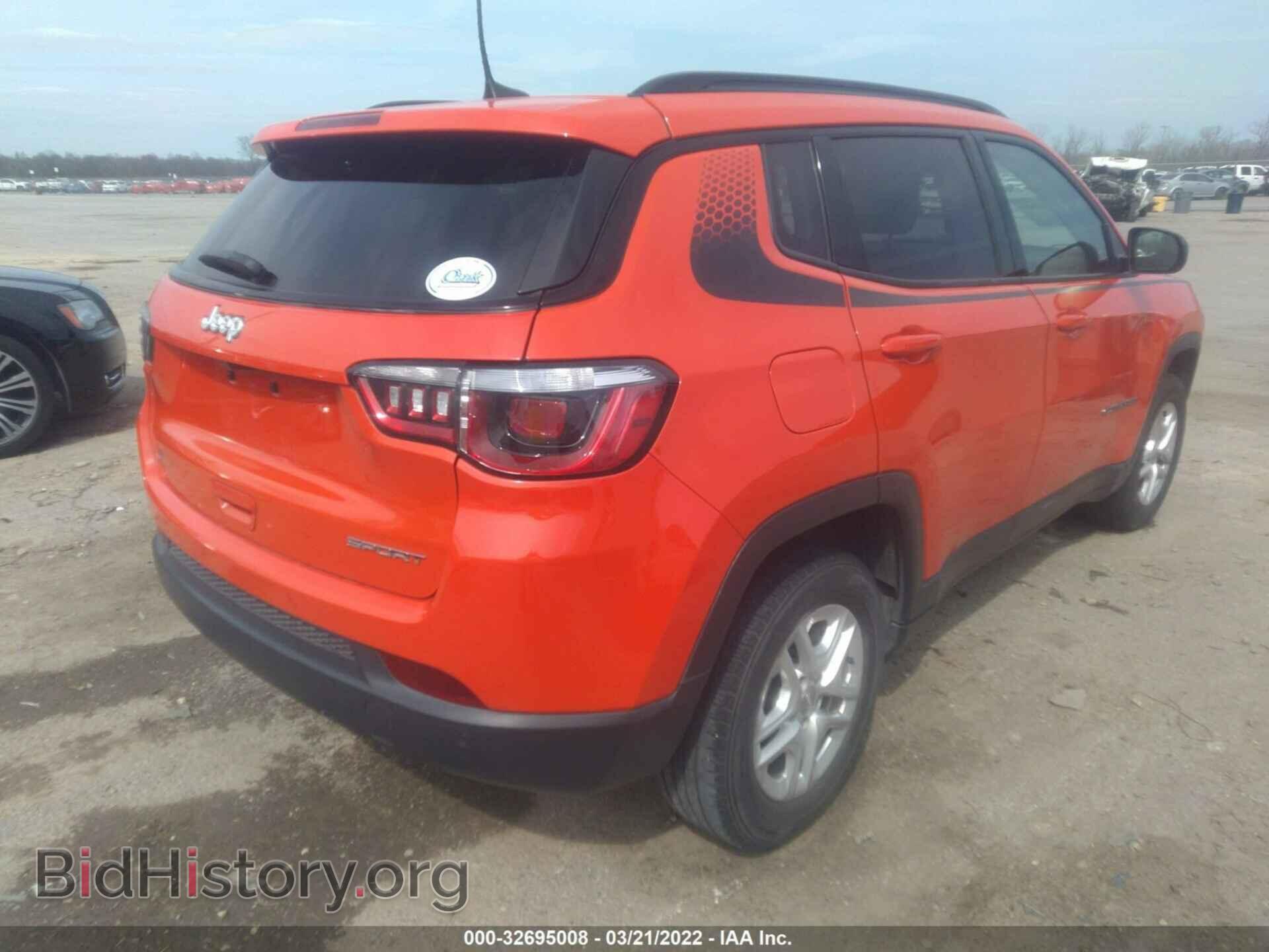 2018 JEEP COMPASS - VIN: 3C4NJCAB8JT272062 - Фото 4