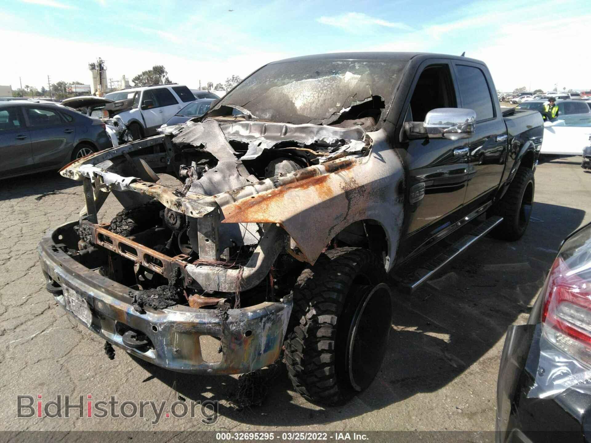 2016 RAM 1500 - VIN: 1C6RR6PT7GS415080 - Фото 2